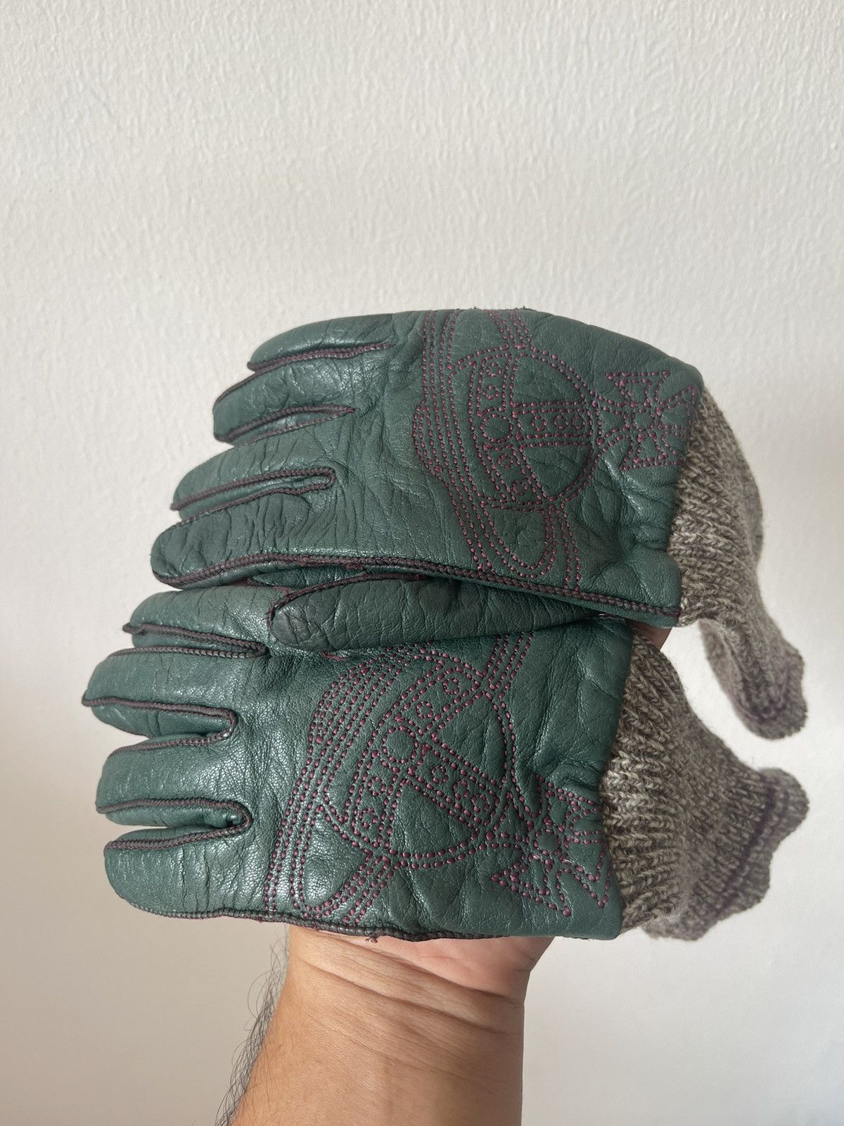 Vivienne Westwood Vintage Vivienne Westwood Leather Glove Big Orb Size ONE SIZE - 3 Thumbnail