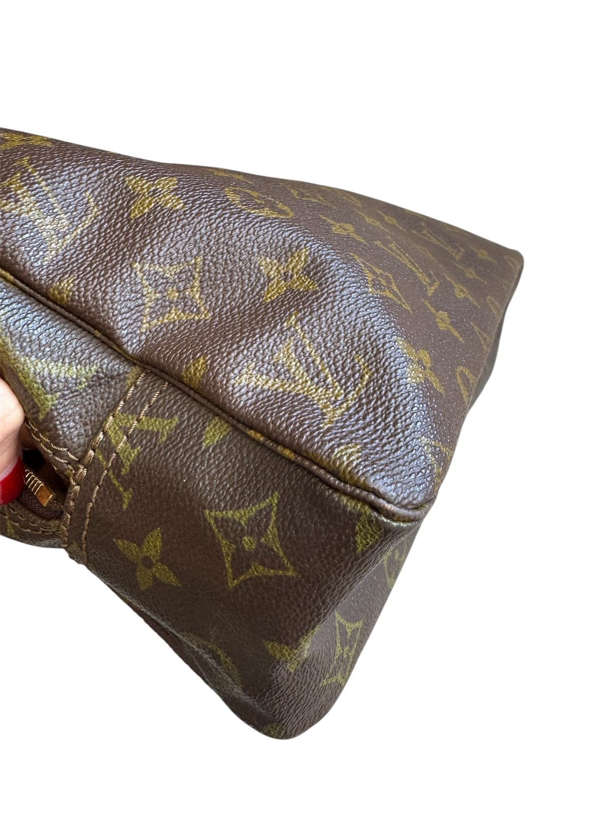 Louis Vuitton Louis Vuitton Cosmetic Toiletry Case Size ONE SIZE - 8 Thumbnail