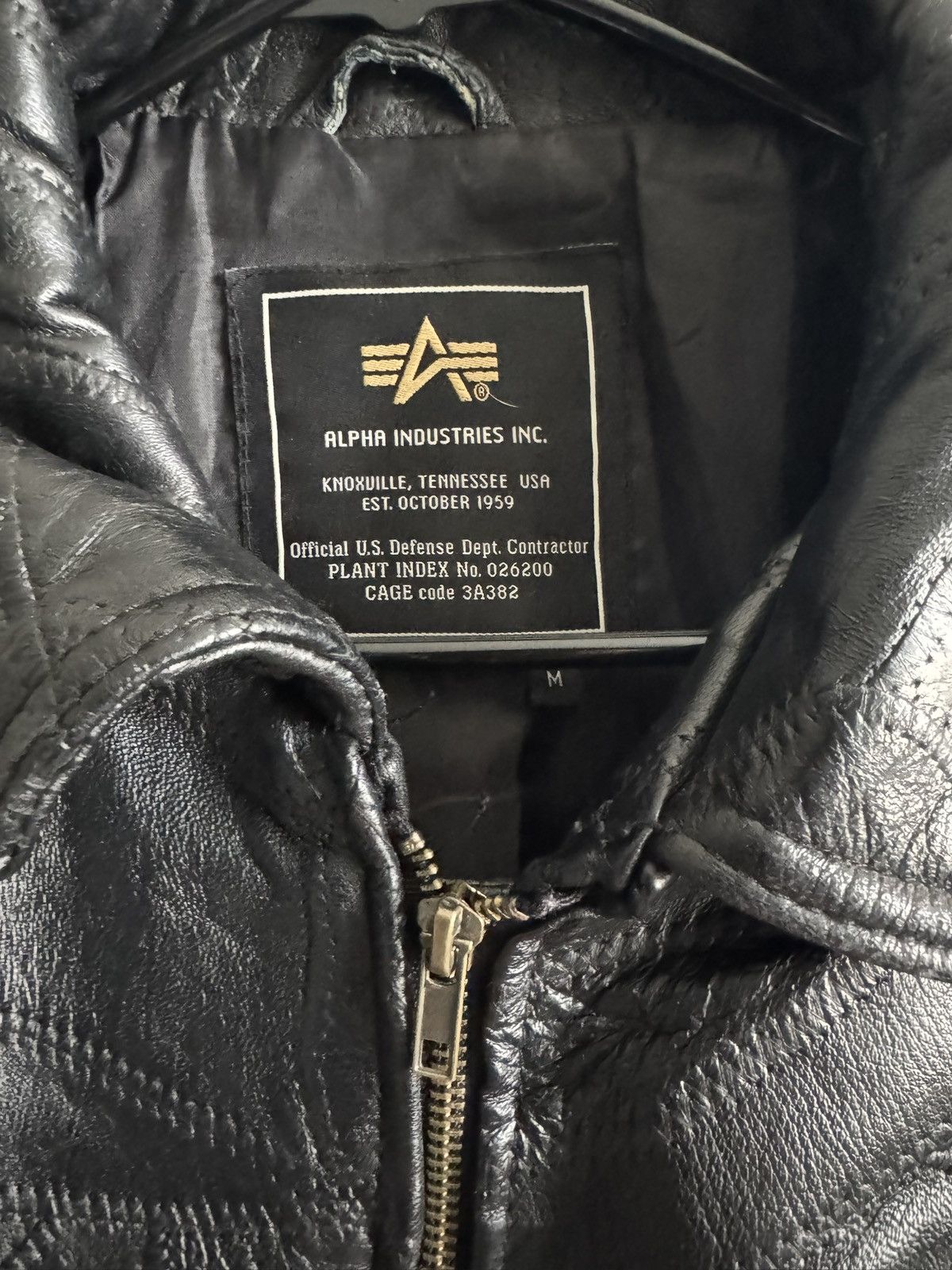 Alpha Industries Vintage Alpha Industries Leather Jacket Bomber Size M Size US M / EU 48-50 / 2 - 2 Thumbnail