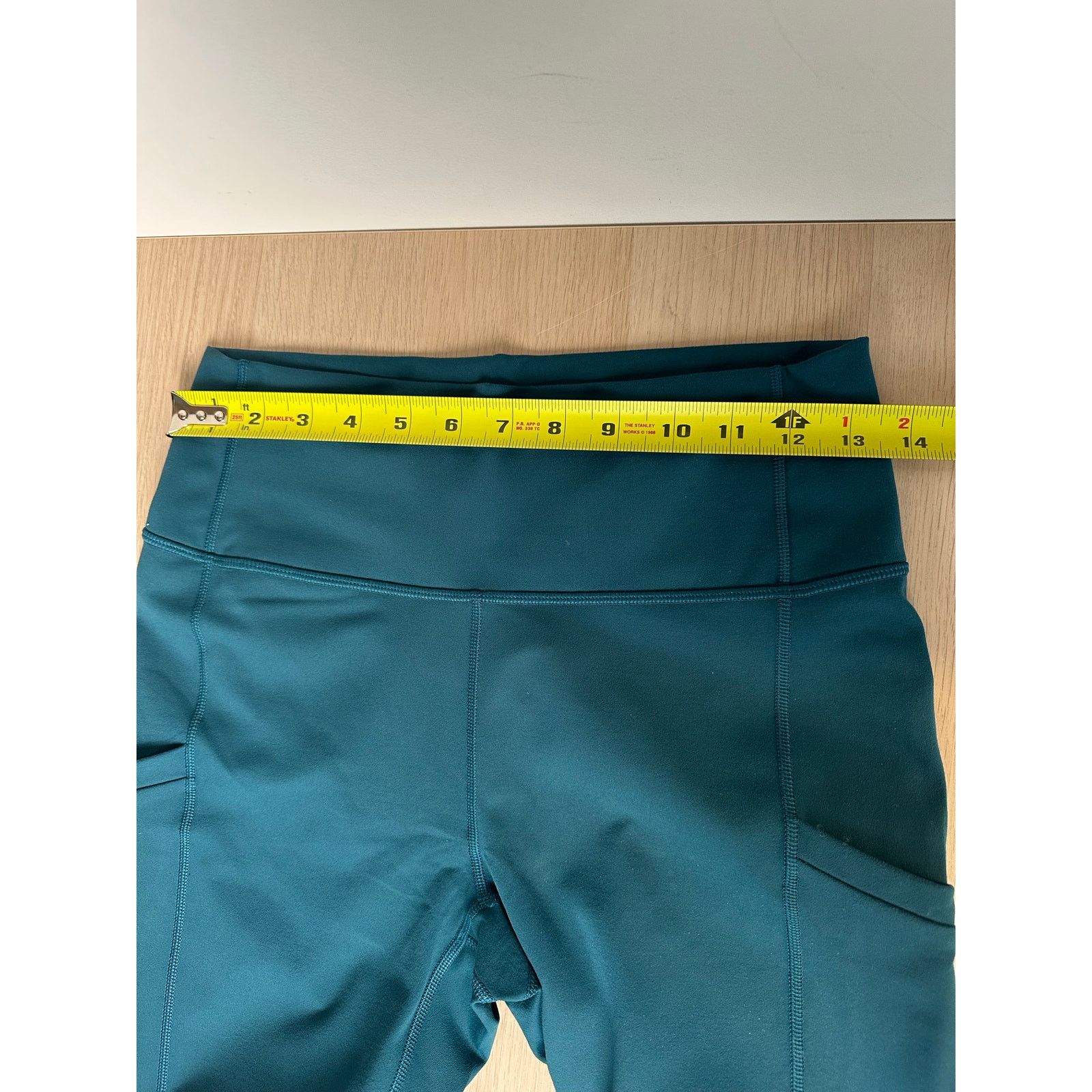 Fabletics Fabletics x Becky G PowerHold Green Legging - Size M Size 28" / US 6 / IT 42 - 7 Thumbnail