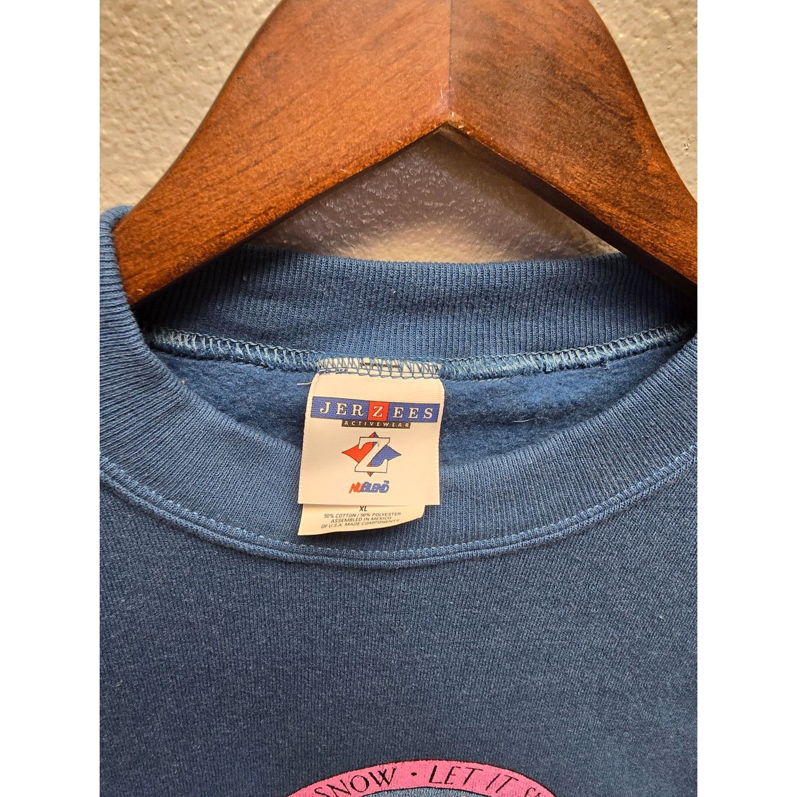 Vintage Vintage Washington Crewneck Sweatshirt Let It Snow 90s XL Size US XL / EU 56 / 4 - 4 Thumbnail