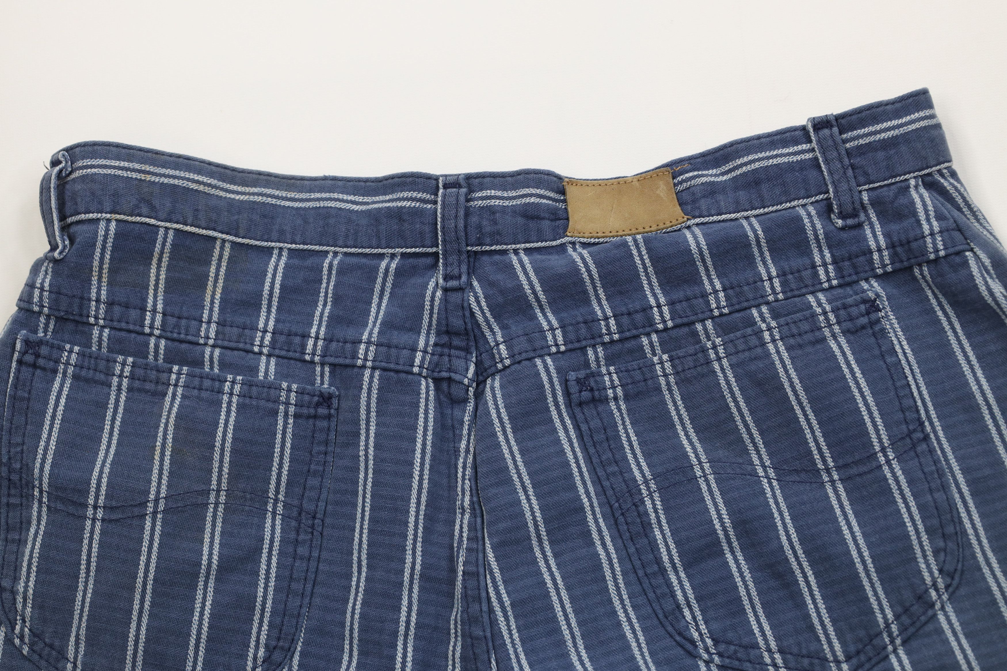 Lee Vintage 90s Lee Striped Above Knee Denim Jean Shorts Blue Size US 34 / EU 50 - 11 Thumbnail