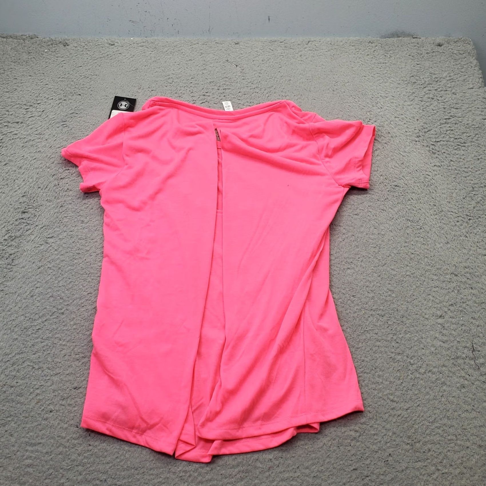 Under Armour Under Armour Running Shirt Womens Size S Pink HeatGear Lightweight Breathable Vented Back Tee Size S / US 4 / IT 40 - 2 Thumbnail
