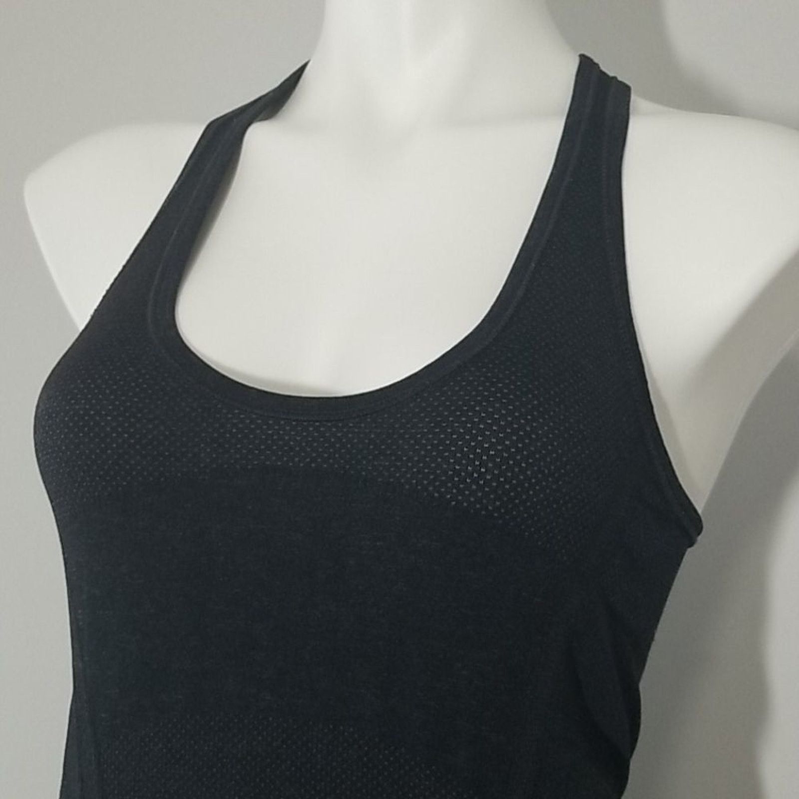 Athleta Athleta Black Heather Workout Tank top Size XS / US 0-2 / IT 36-38 - 2 Thumbnail
