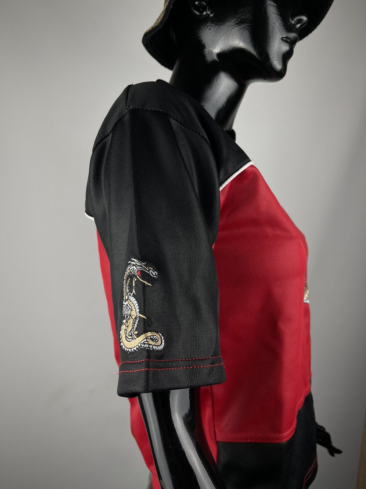 Japanese Brand × Vintage Vintage 00s wmns tee Dragon Japanese style Size S / US 4 / IT 40 - 2 Thumbnail