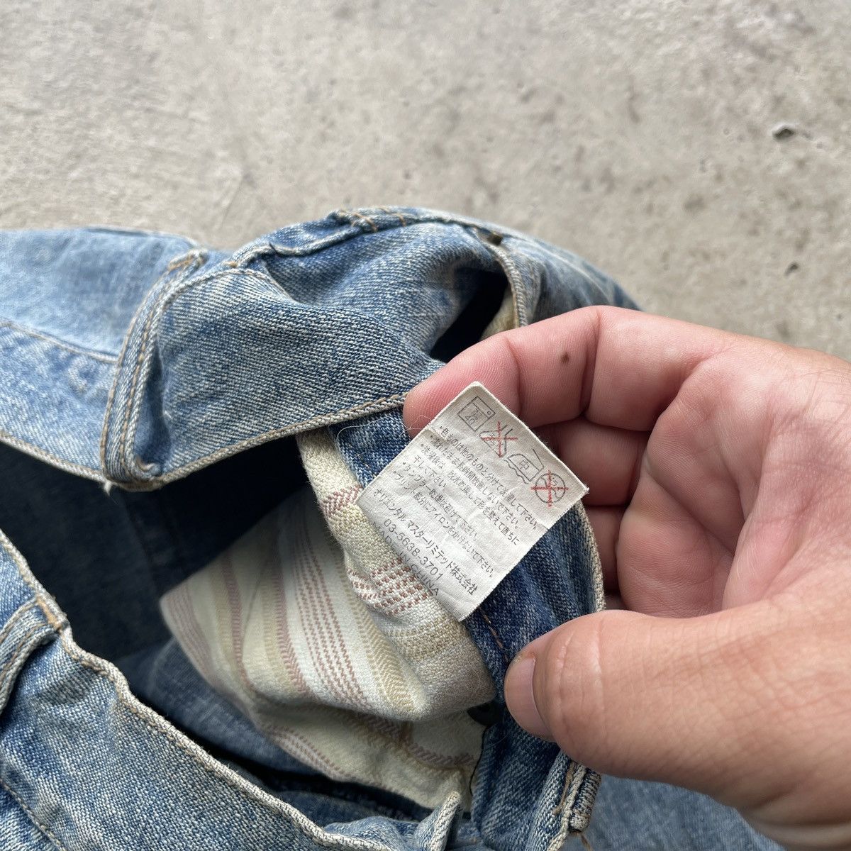 Japanese Brand Vintage Distressed Japanese Rare Faded Jeans Denim Pants W32 Size US 32 / EU 48 - 7 Thumbnail