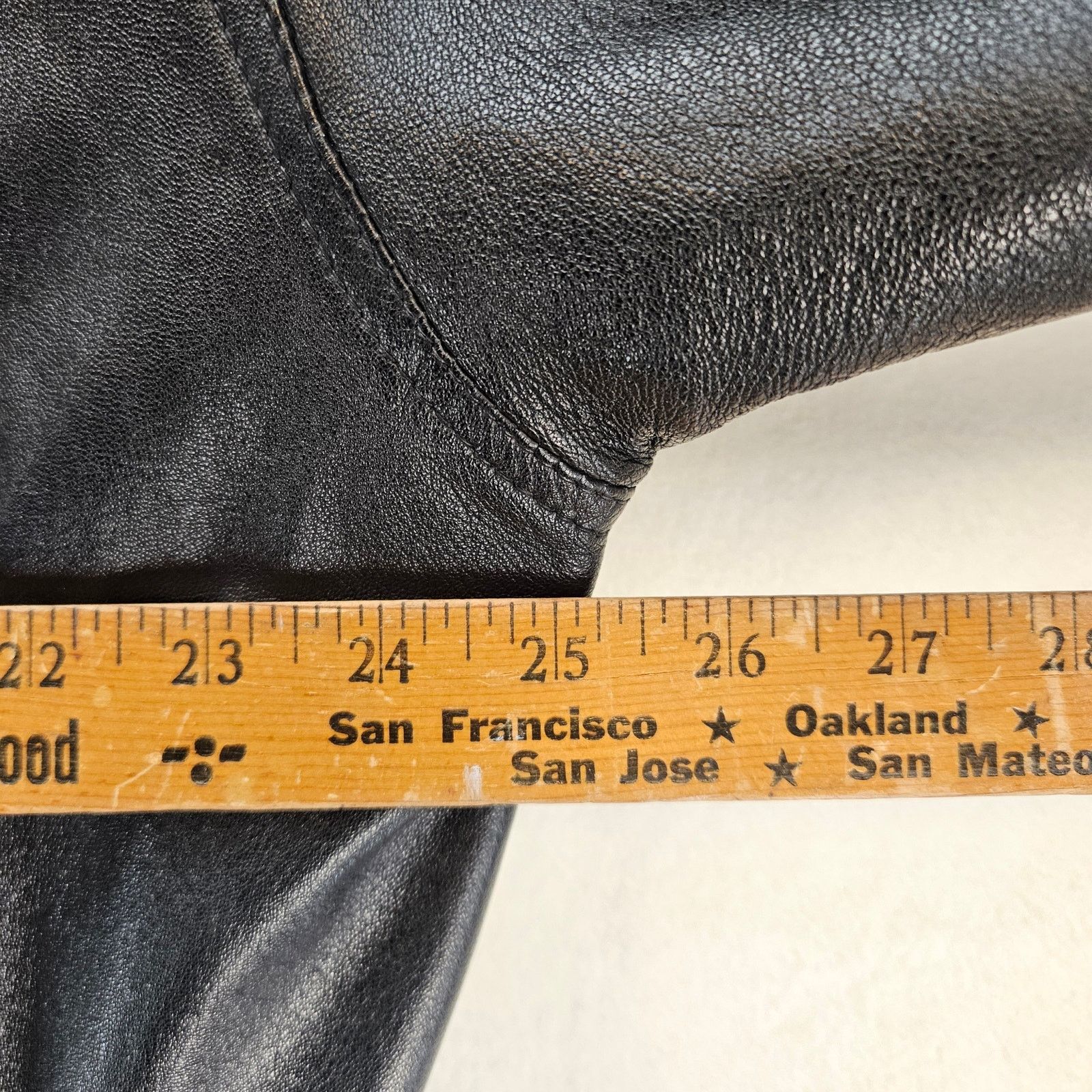 Edward Cuming EDWARD MEN'S LARGE VINTAGE 90S GENUINE LEATHER JACKET Size US L / EU 52-54 / 3 - 5 Thumbnail