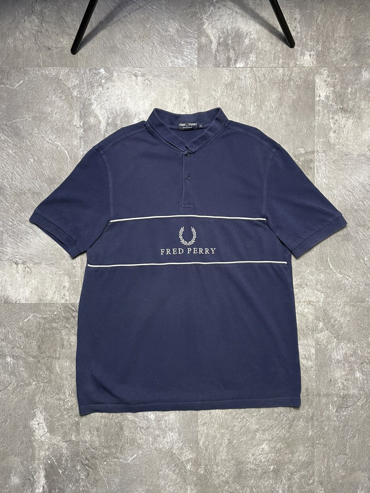 Fred Perry Vintage Fred Perry Big Logo Retro 90s Y2k Style Polo t Shirt Size US XL / EU 56 / 4 - 1 Thumbnail