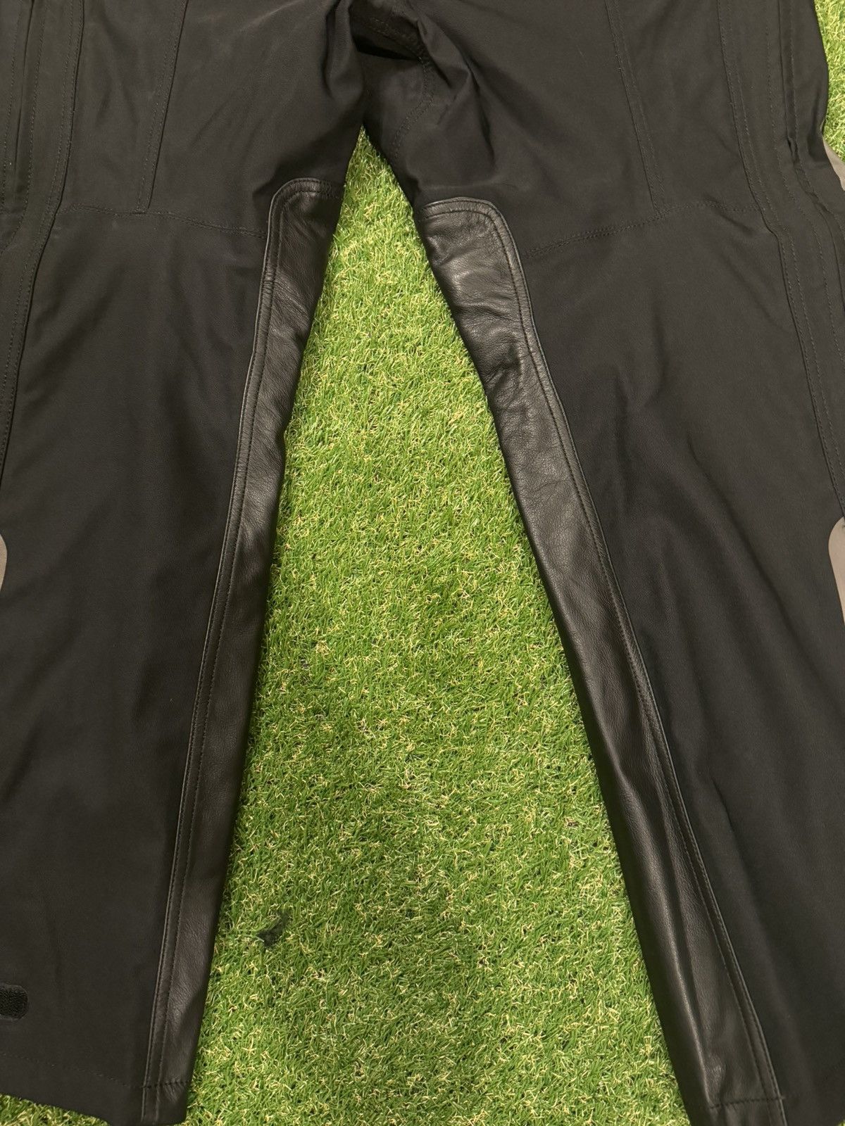 Harley Davidson Harley Davidson Women’s FXRG Waterproof Riding Overpants Size 42" / US 20 - 9 Thumbnail