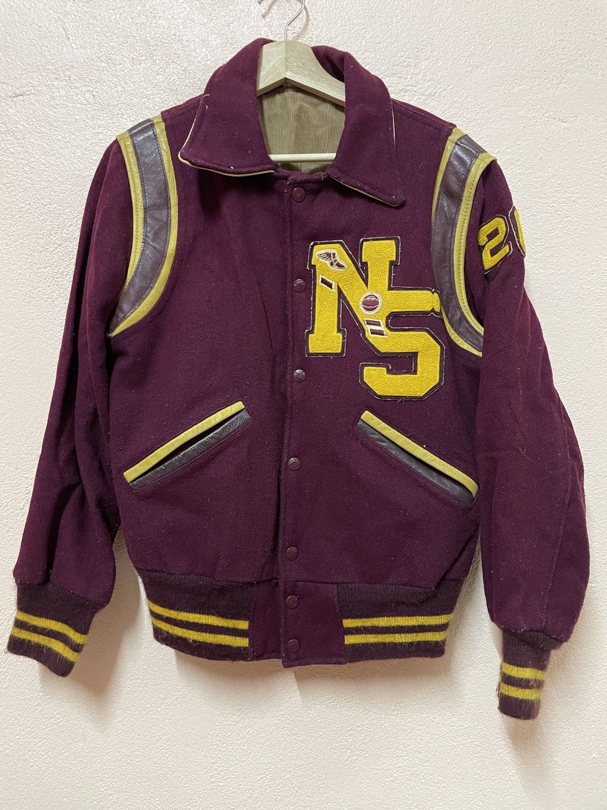Vintage Vintage 60’s Kaye Bros Varsity Letterman Jacket Distressed Size US S / EU 44-46 / 1 - 1 Thumbnail