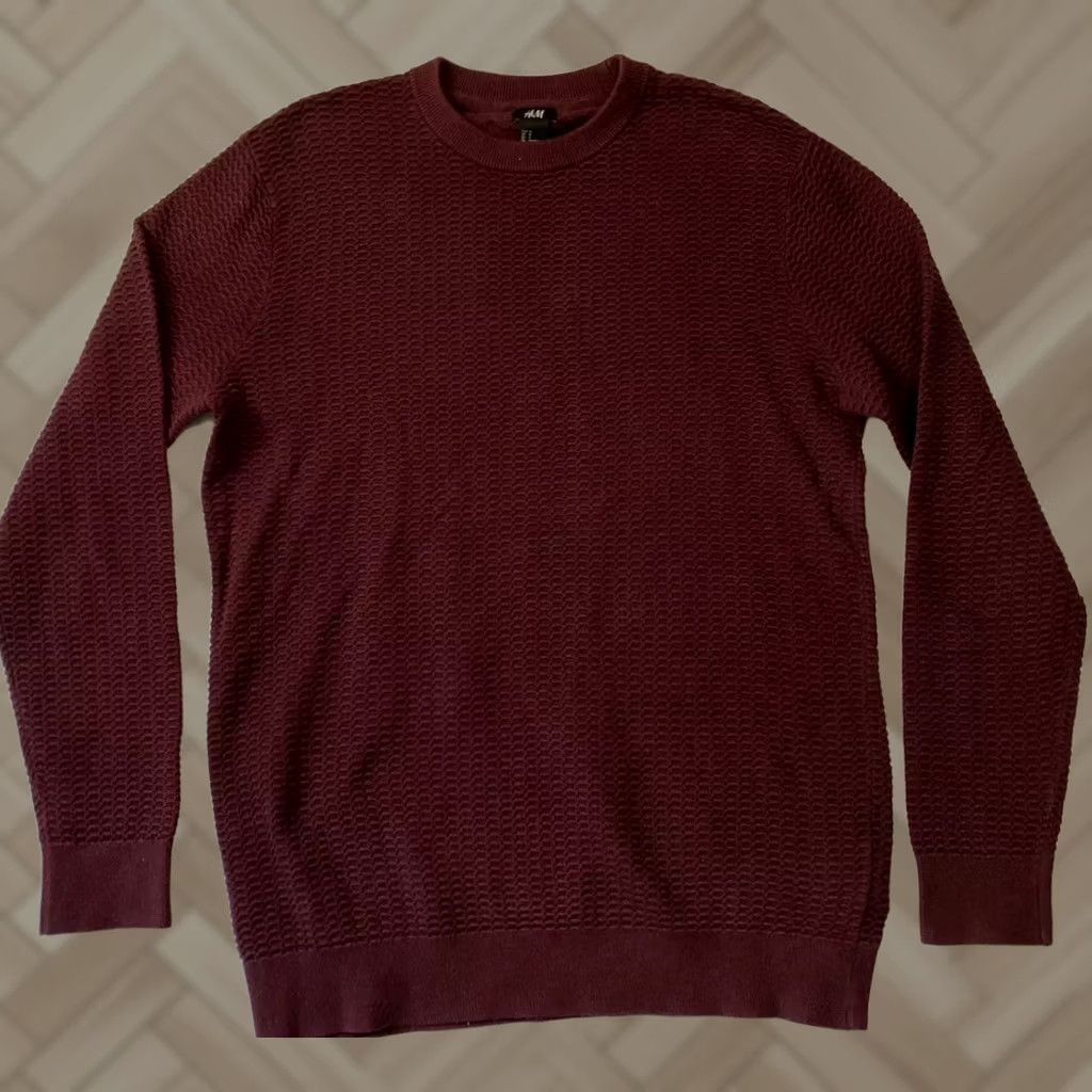 H&M H&M Sweater Men’s Maroon Crew Neck Long Sleeve Pullover M Size Regular Solid Vintage: No Mens Size US M / EU 48-50 / 2 - 1 Thumbnail