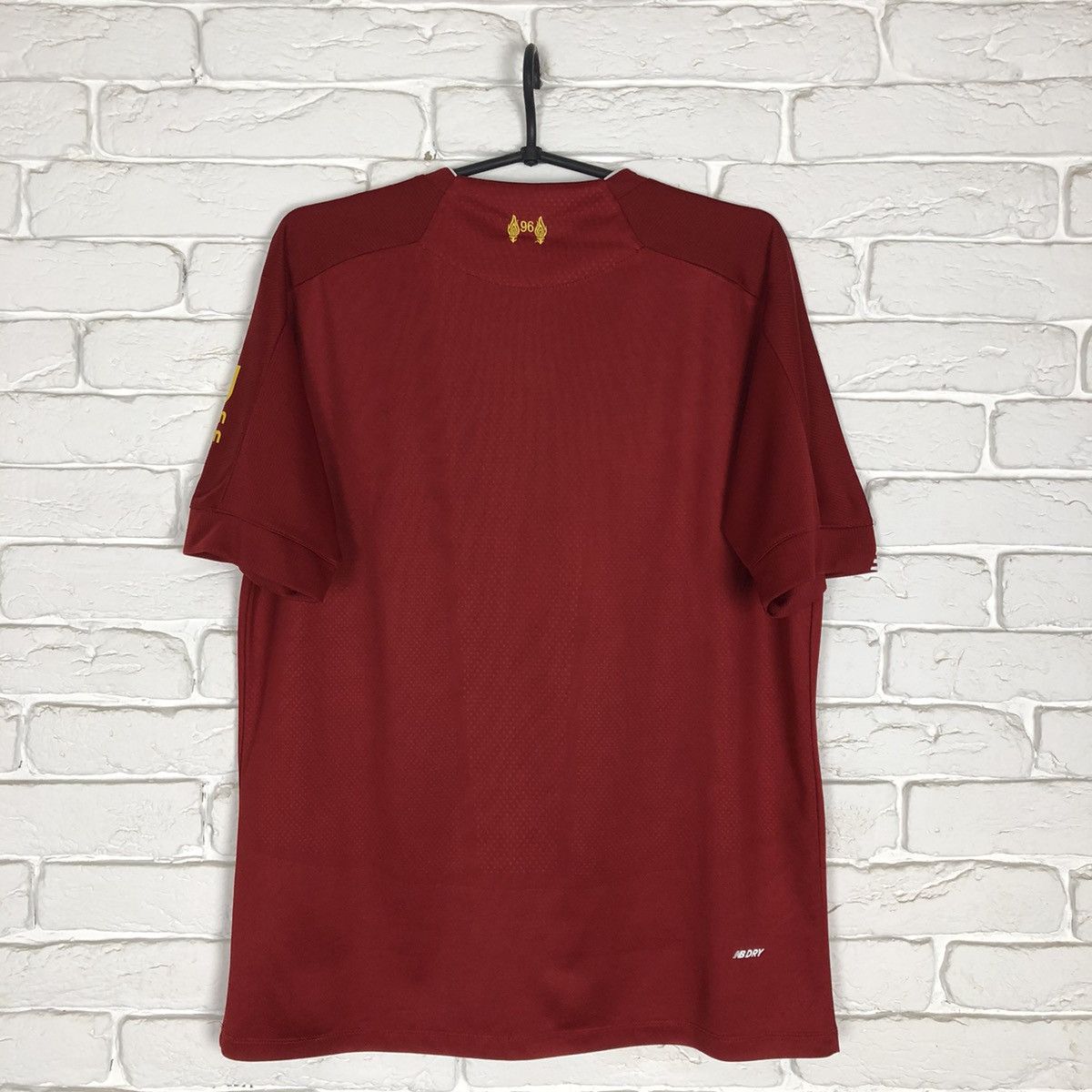 New Balance Liverpool 2019 2020 home soccer jersey Size US M / EU 48-50 / 2 - 5 Thumbnail