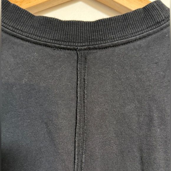 Other Black Long Sleeve Crewneck Tee (Estimated XL) Size XL / US 12-14 / IT 48-50 - 6 Thumbnail