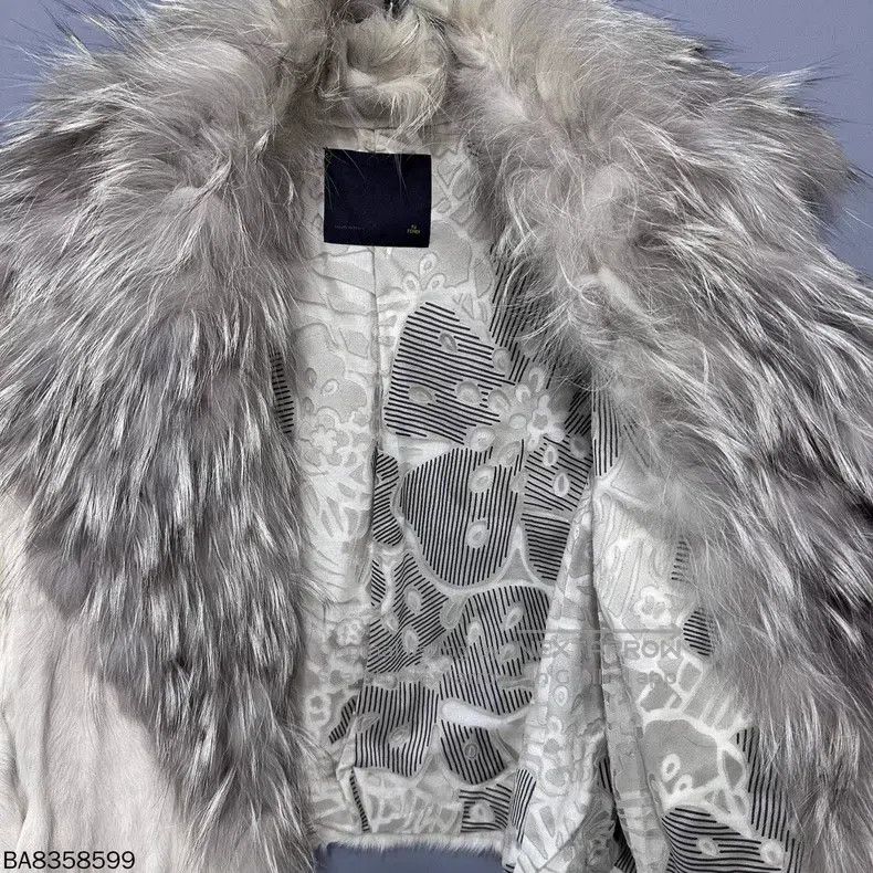 Fendi Fendi Fur Size S / US 4 / IT 40 - 4 Thumbnail