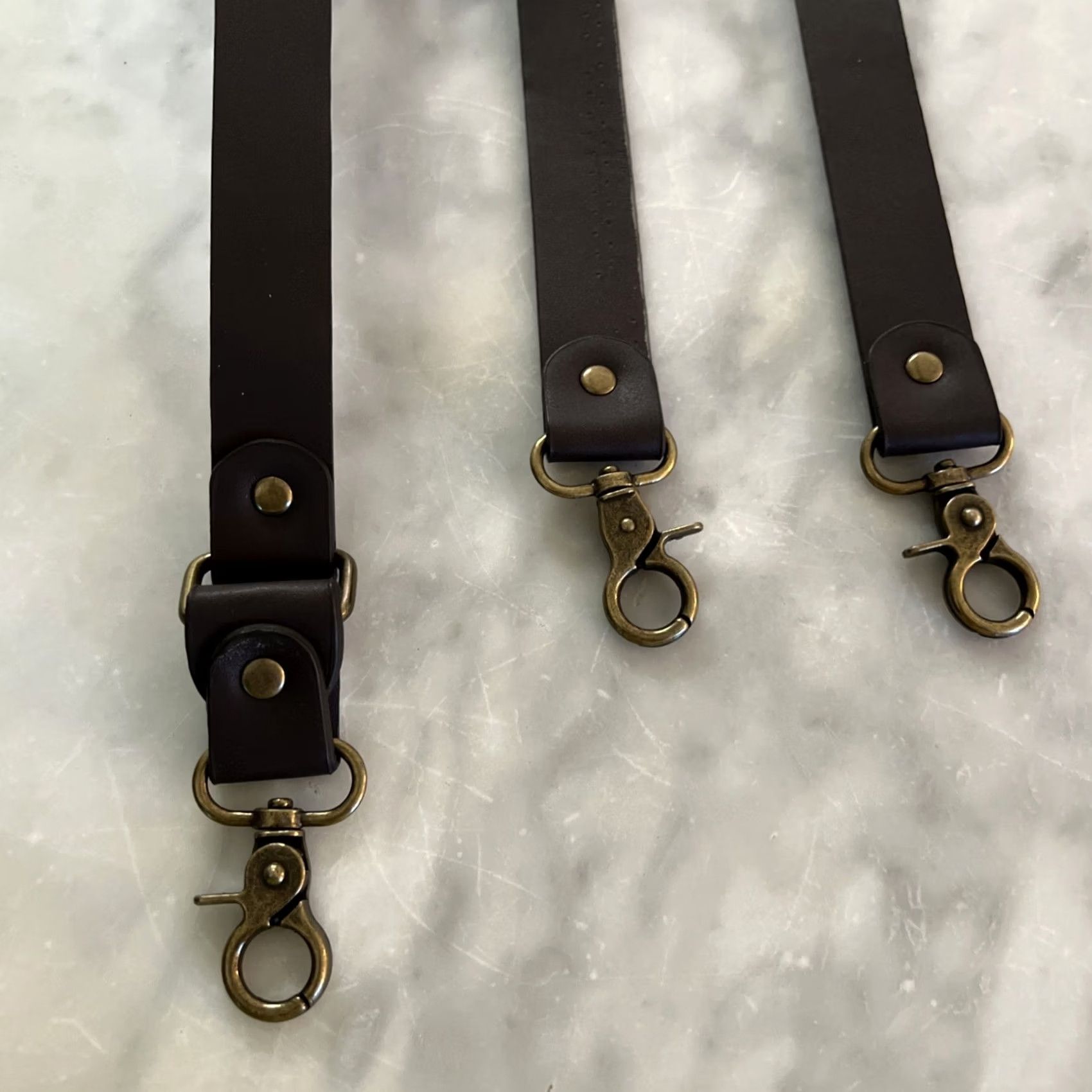 Vintage Unbranded Leather Suspenders Y-Back Heavy Duty 3 Metal Lobster Hooks Adjustable Brown Mens One Size BelT Clip Leather Size ONE SIZE - 5 Thumbnail