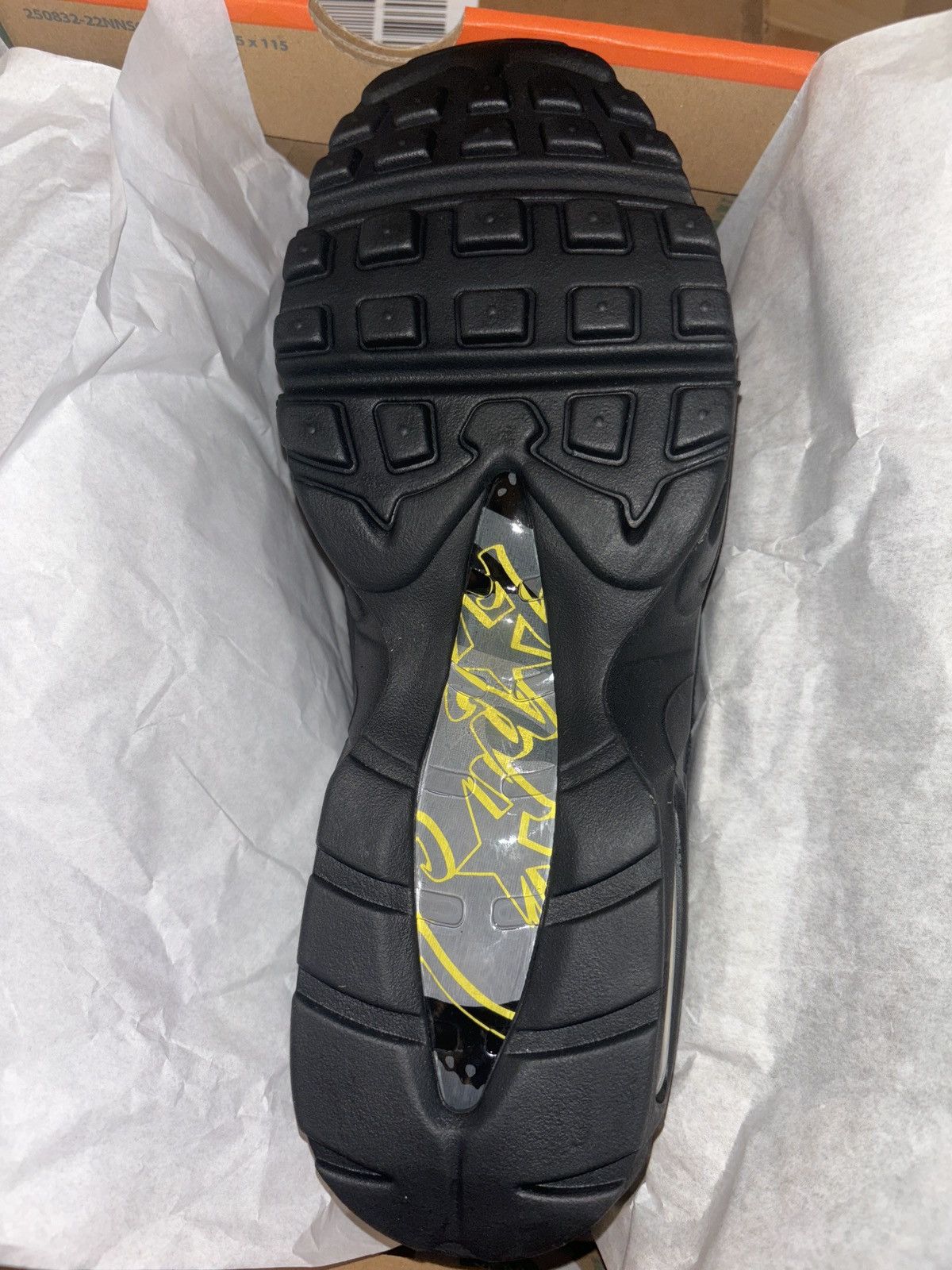 Corteiz corteiz air max 95 - honey black Size US 9.5 / EU 42-43 - 7 Thumbnail