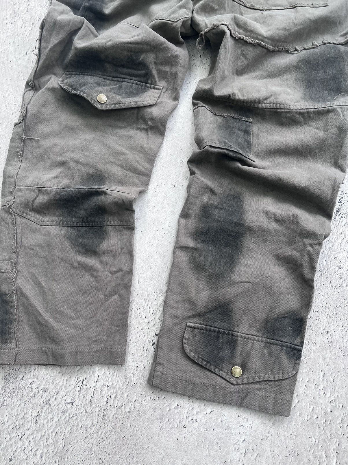 Issey Miyake × Japanese Brand × Tete Homme 2000s Tete Home Multipocket Bondage Cargo Pants Size US 32 / EU 48 - 12 Thumbnail
