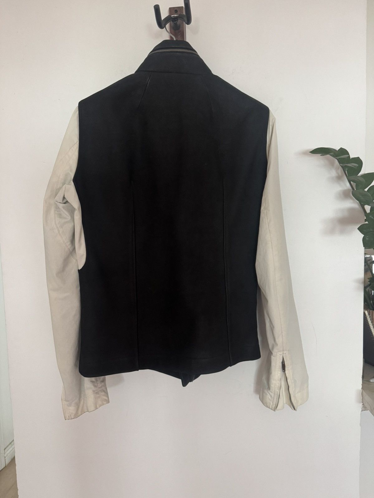 Bitone Leather Stooges