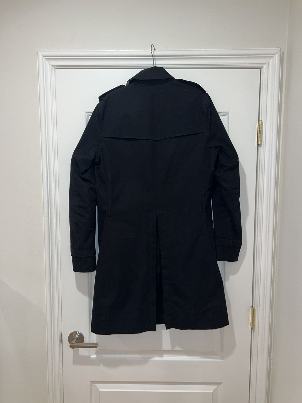 Burberry Classic Burberry trench coat Size US M / EU 48-50 / 2 - 21 Thumbnail