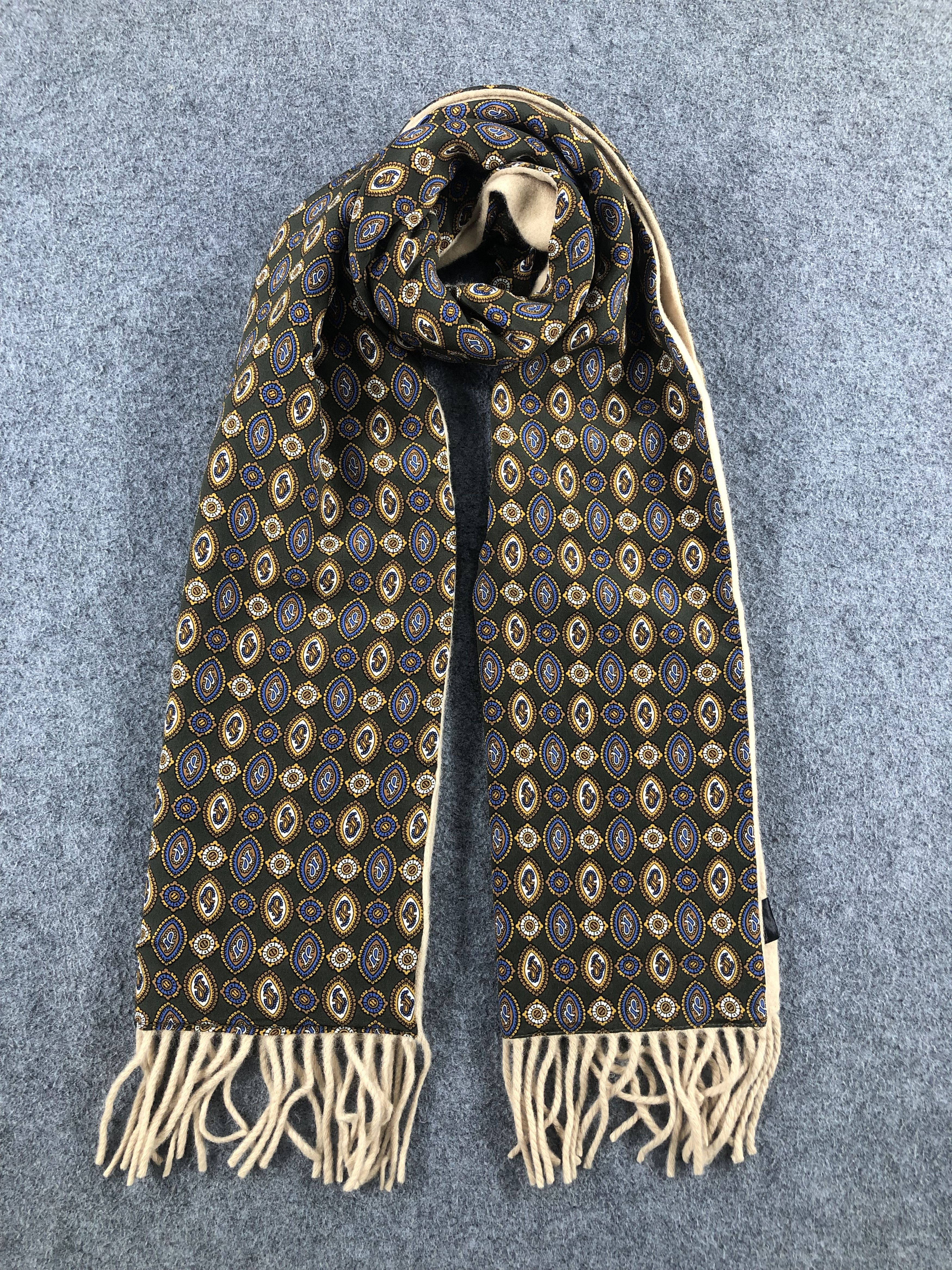 Byblos Byblos Scarf / Muffler / Neckwear Size ONE SIZE - 1 Thumbnail