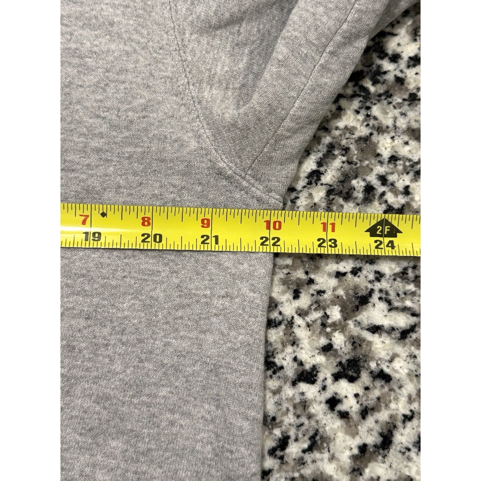 Nike VINTAGE Nike Sweatshirt Crewneck Men’s Medium Gray 90s Pullover Regular Fit Size US M / EU 48-50 / 2 - 4 Thumbnail