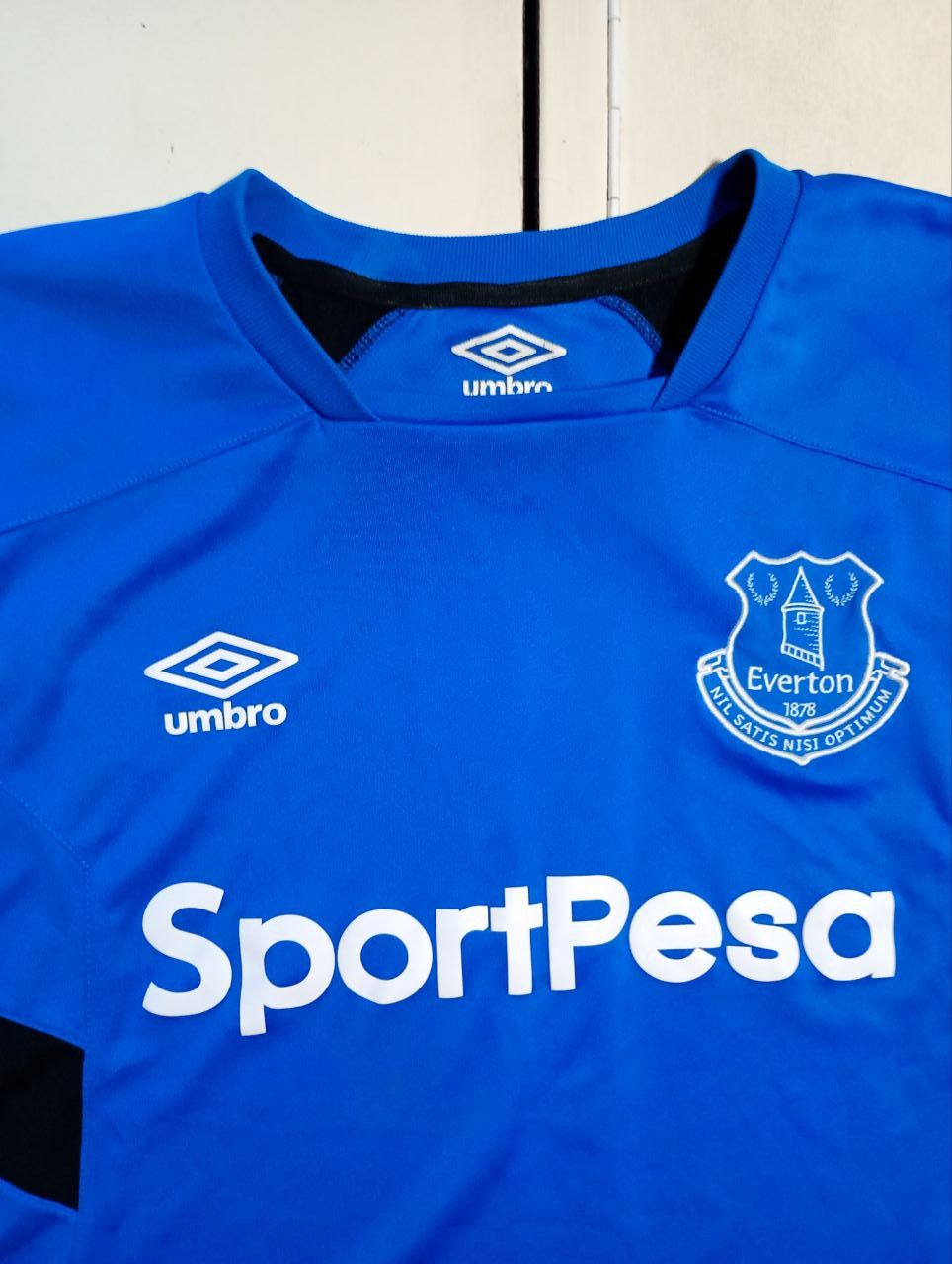 Umbro Umbro EVERTON 2017-2018 PRE-MATCH JERSEY Size US L / EU 52-54 / 3 - 7 Thumbnail