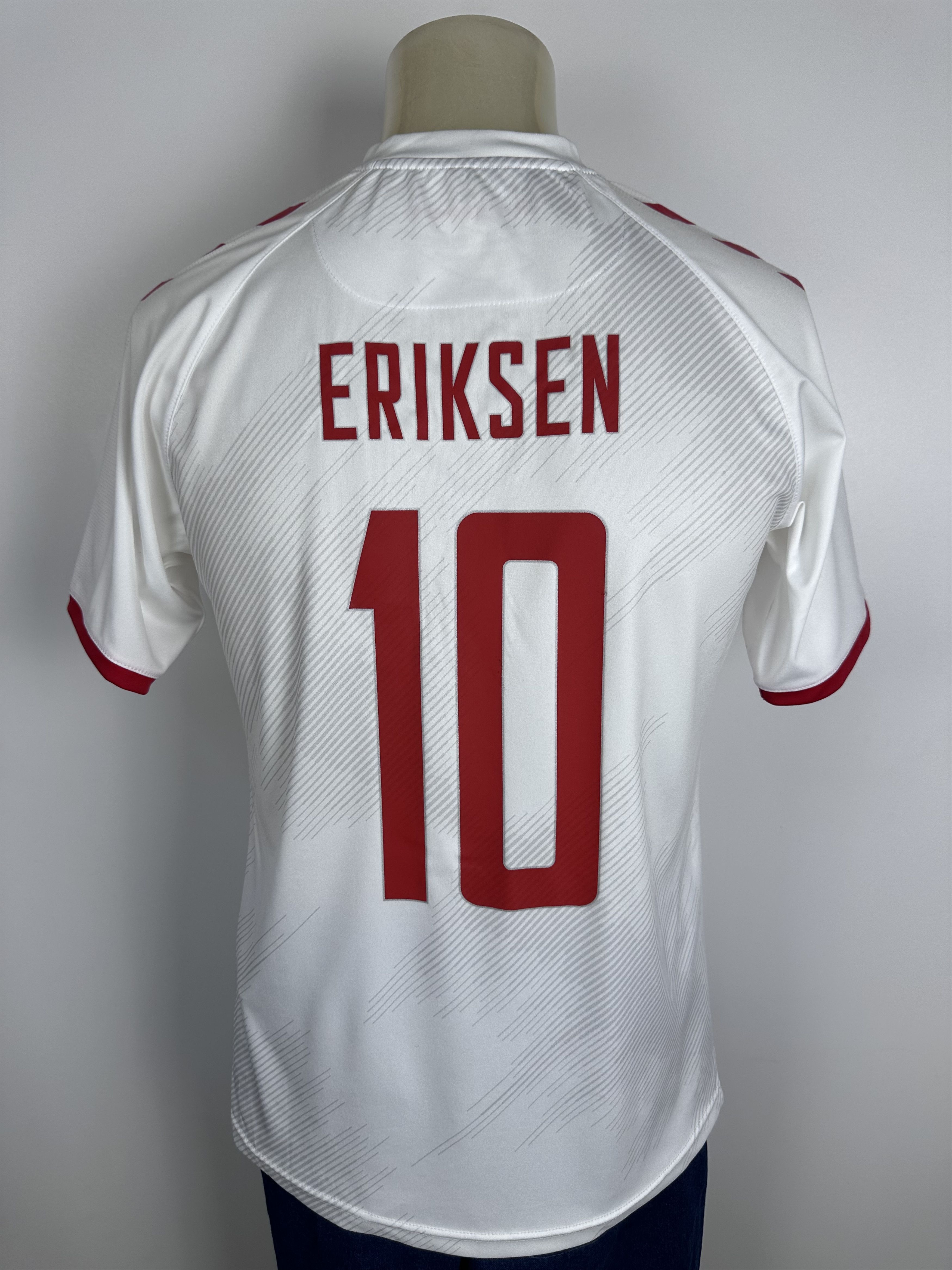 Hummel DENMARK 2022 2023 FOOTBALL SHIRT SOCCER JERSEY #10 ERIKSEN Size US M / EU 48-50 / 2 - 1 Thumbnail
