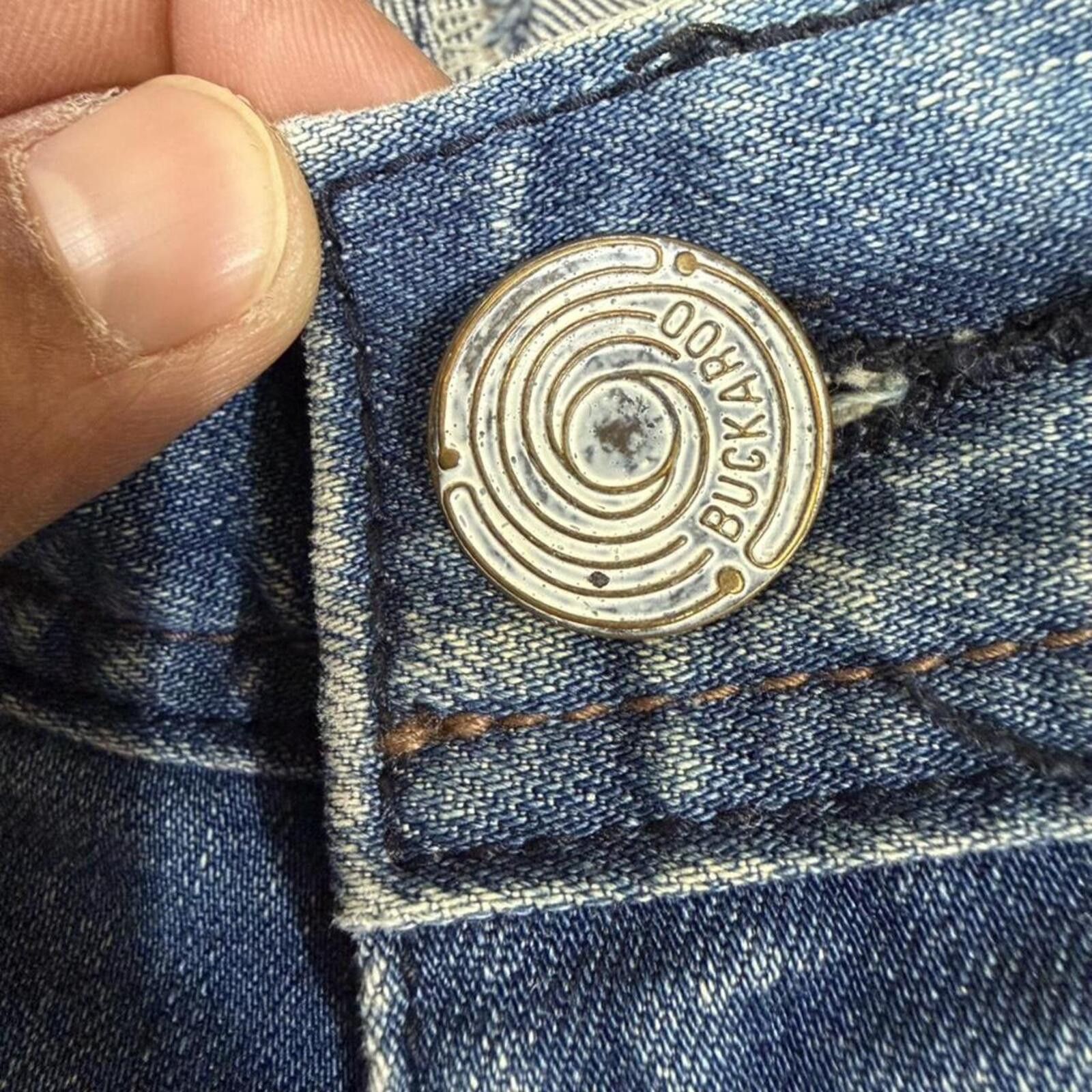 Other BUCKAROO LIGHT WASH UNIQUE DESIGN STRAIGHT LEG DENIM JEANS Size US 30 / EU 46 - 6 Thumbnail