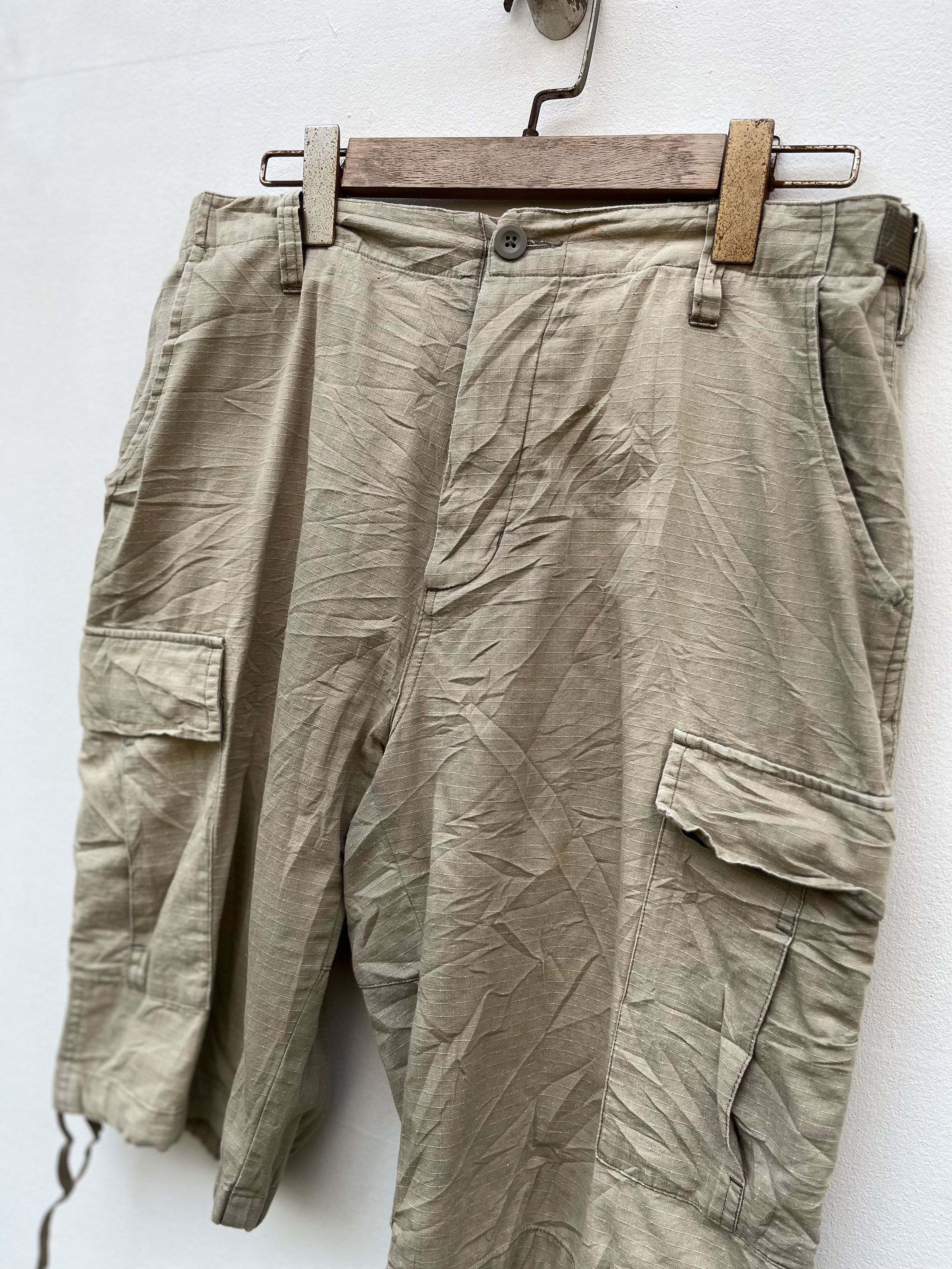 X-LARGE Limited Edition X Large Sk8 Goods Military Army Grid Cargo Size US 32 / EU 48 - 2 Thumbnail