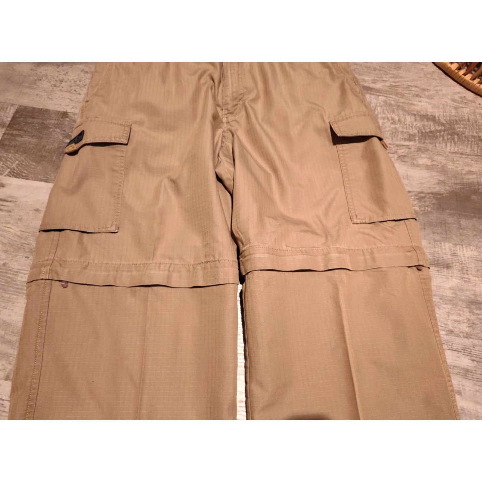 Eddie Bauer Eddie Bauer Utility Cargo Pants Mens 36x30 Khaki Convertible Ripstop Zip Off Cargo Pants Tan 36 Regular Mens Size US 36 / EU 52 - 4 Thumbnail