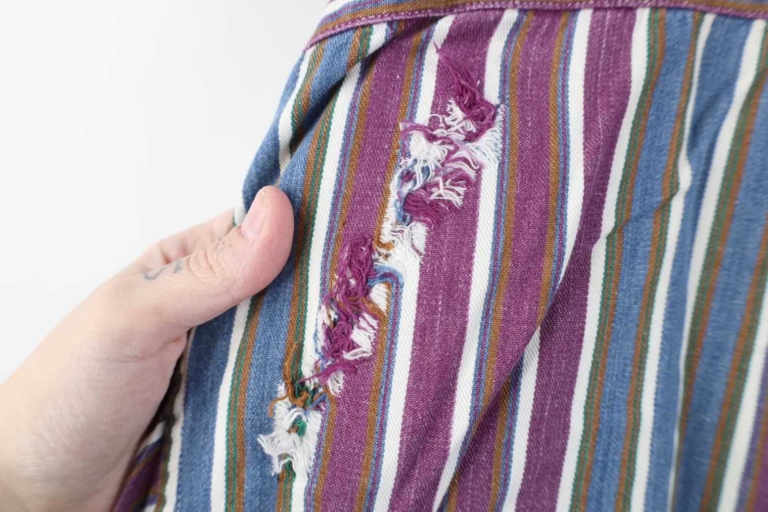 Vintage Vintage 90s Streetwear Striped Collared Button Down Shirt Size US L / EU 52-54 / 3 - 11 Thumbnail