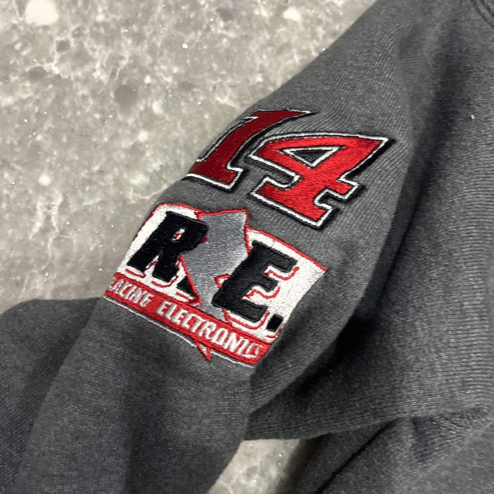 Carhartt VINTAGE Carhartt Hoodie Mens S Pullover Hooded Sweatshirt Gray Hughes Motorsports 14 Size US S / EU 44-46 / 1 - 5 Thumbnail