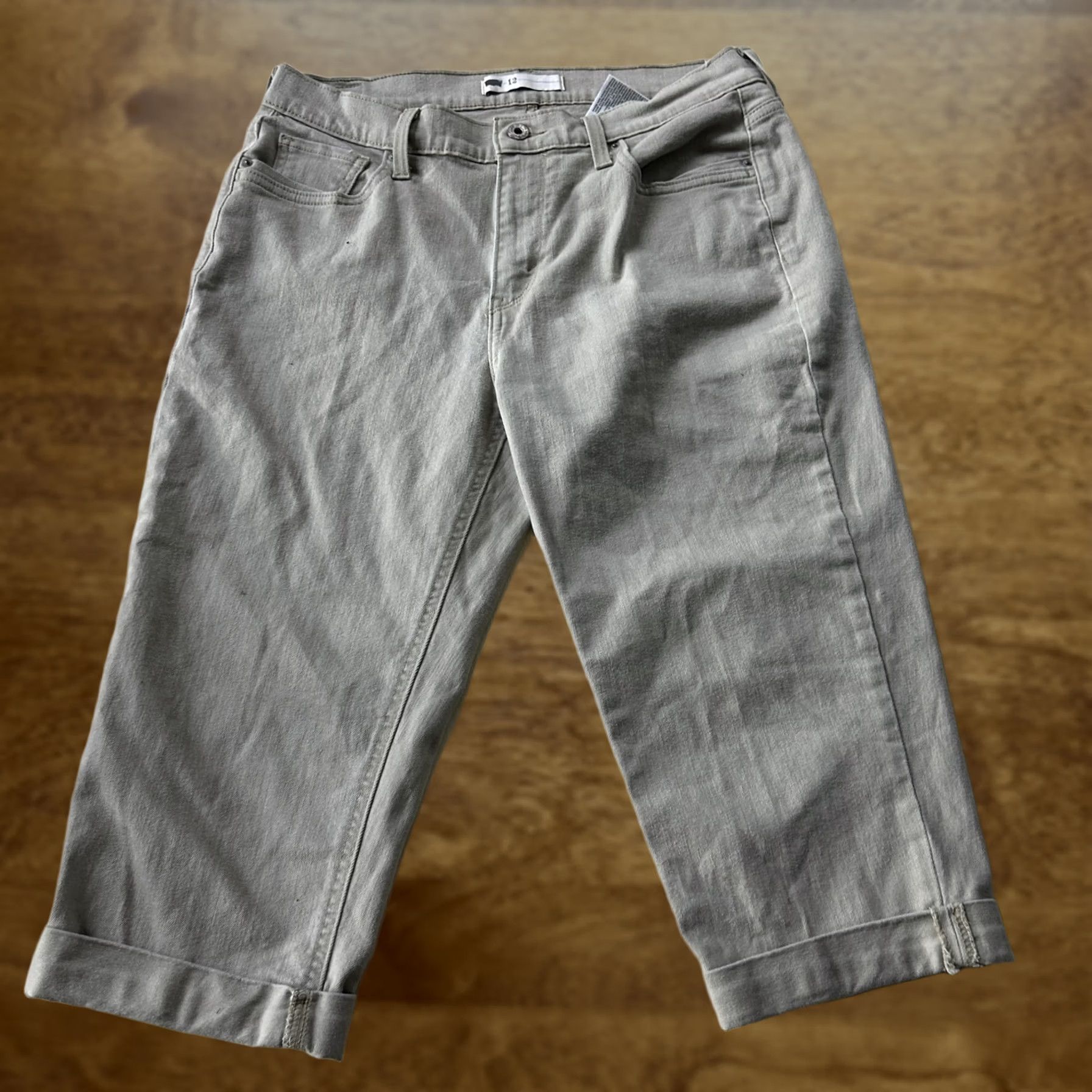 Levi's Levi's Mid Rise Stretch Capri Jeans Womens 12 Light Beige Denim Casual Pants Size 34" / US 12 / IT 48 - 1 Thumbnail