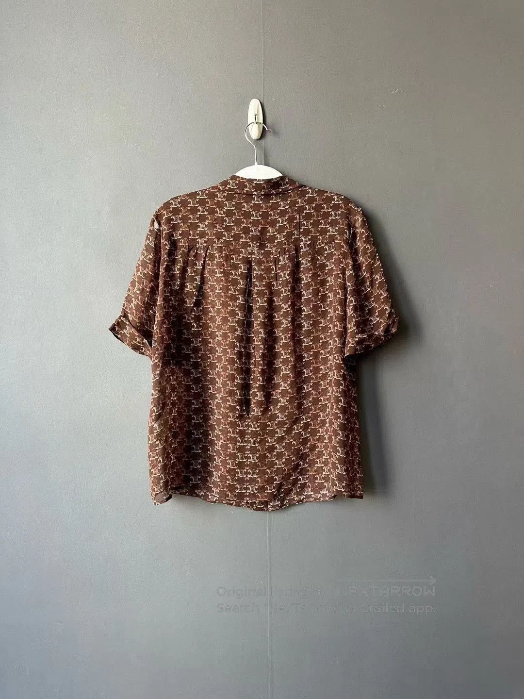 Celine Celine Brown Triomphe Print Silk Shirt. Size S / US 4 / IT 40 - 2 Thumbnail