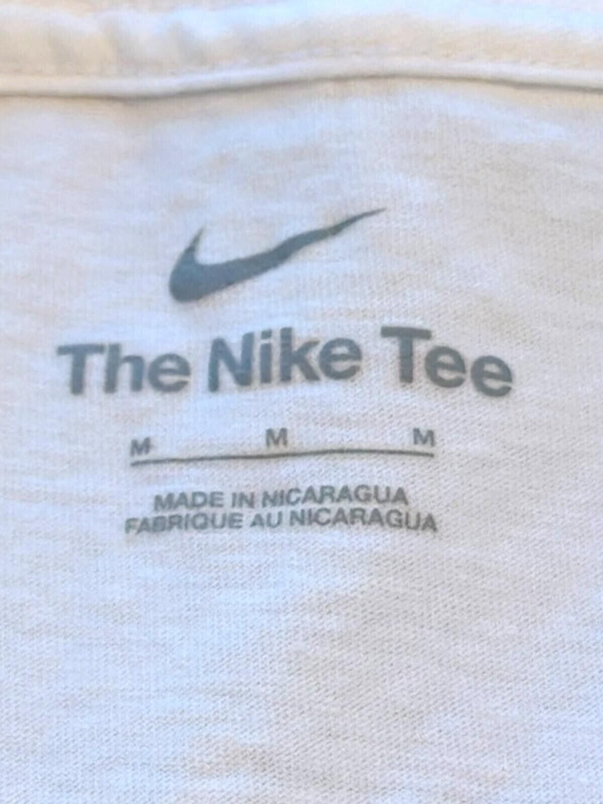 Nike Nike Running T-Shirt Men's UK Size M White Graphic Print Size US M / EU 48-50 / 2 - 12 Thumbnail