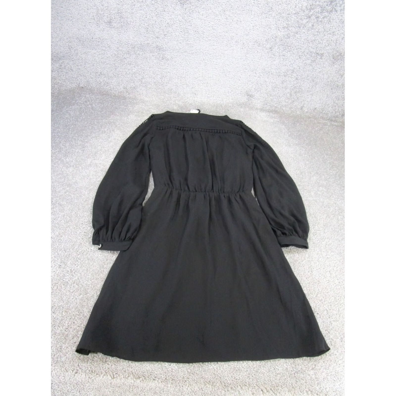White House Black Market White House Black Market Dress Womens 00 Black Puff Sleeve V-Neck Fit & Flare Short Short Black Womens Size XXS / US 00 / IT 34 - 3 Thumbnail