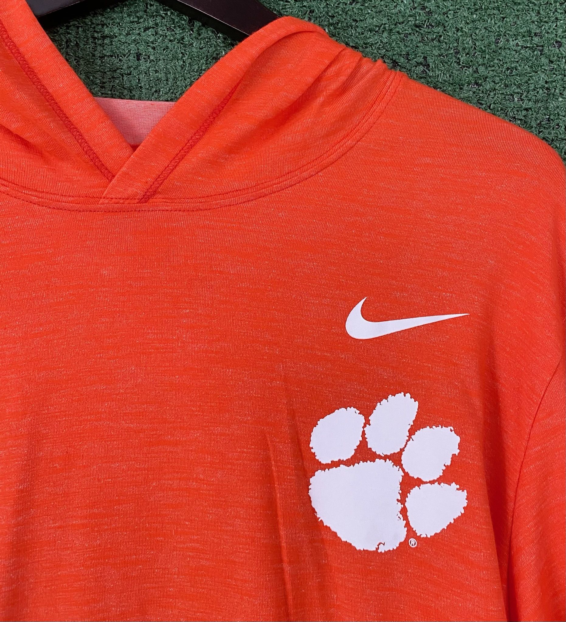 Nike NEW Nike Clemson Tigers Hooded Long Sleeve T-Shirt XL Size US XL / EU 56 / 4 - 3 Thumbnail