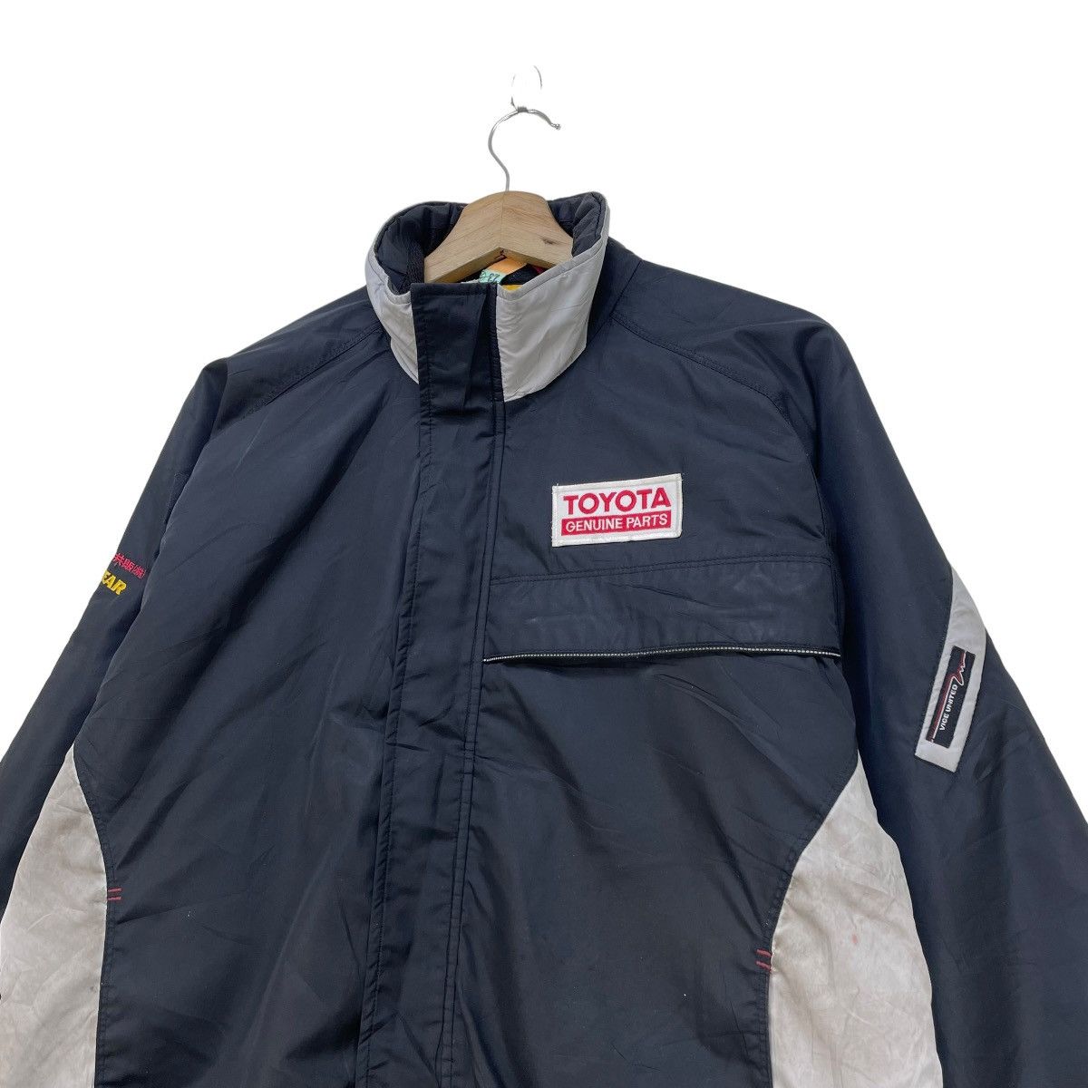 Vintage 💥Vintage Toyota Genuine Parts Racing Team Light Jacket Size US M / EU 48-50 / 2 - 3 Thumbnail