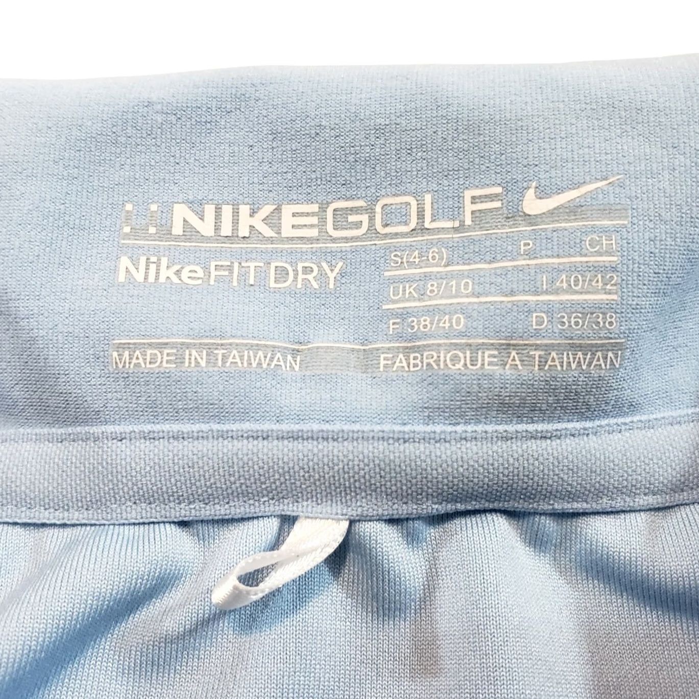Nike Brand: Nike Size S / US 4 / IT 40 - 4 Thumbnail