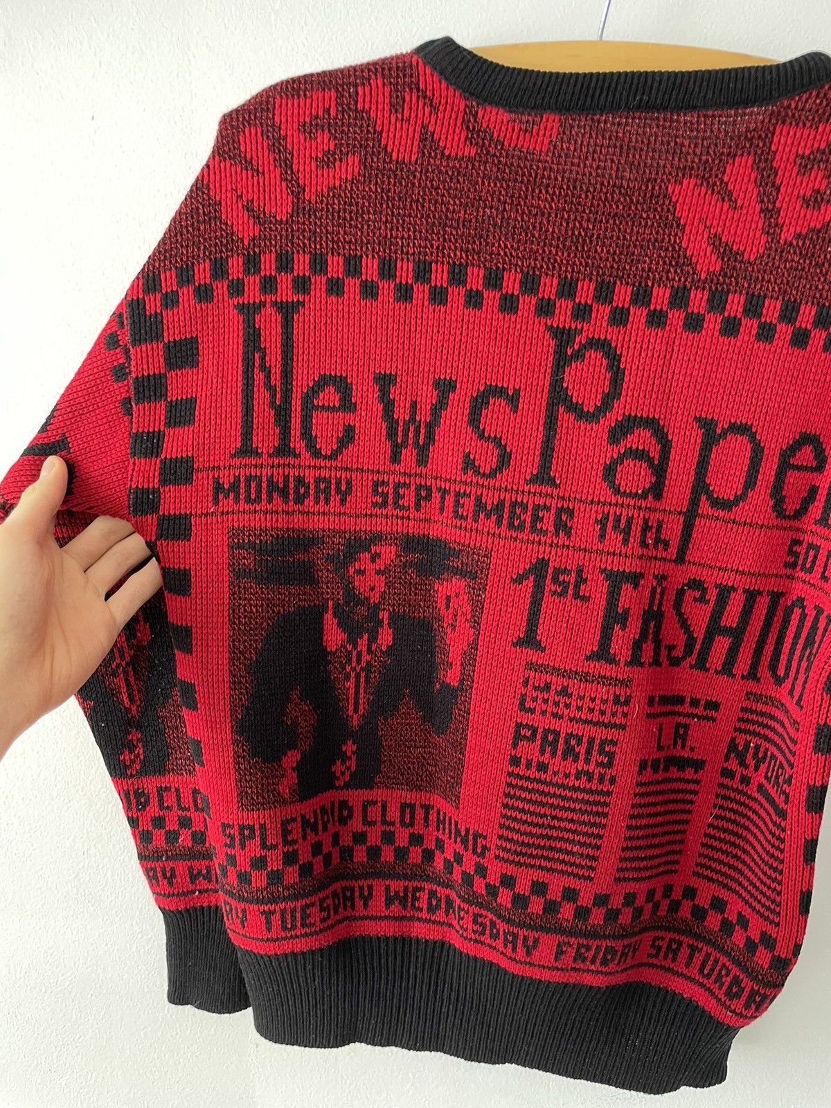 Vintage Vintage 80s 90s Fashion Newspaper Knit Sweater Size US M / EU 48-50 / 2 - 12 Thumbnail