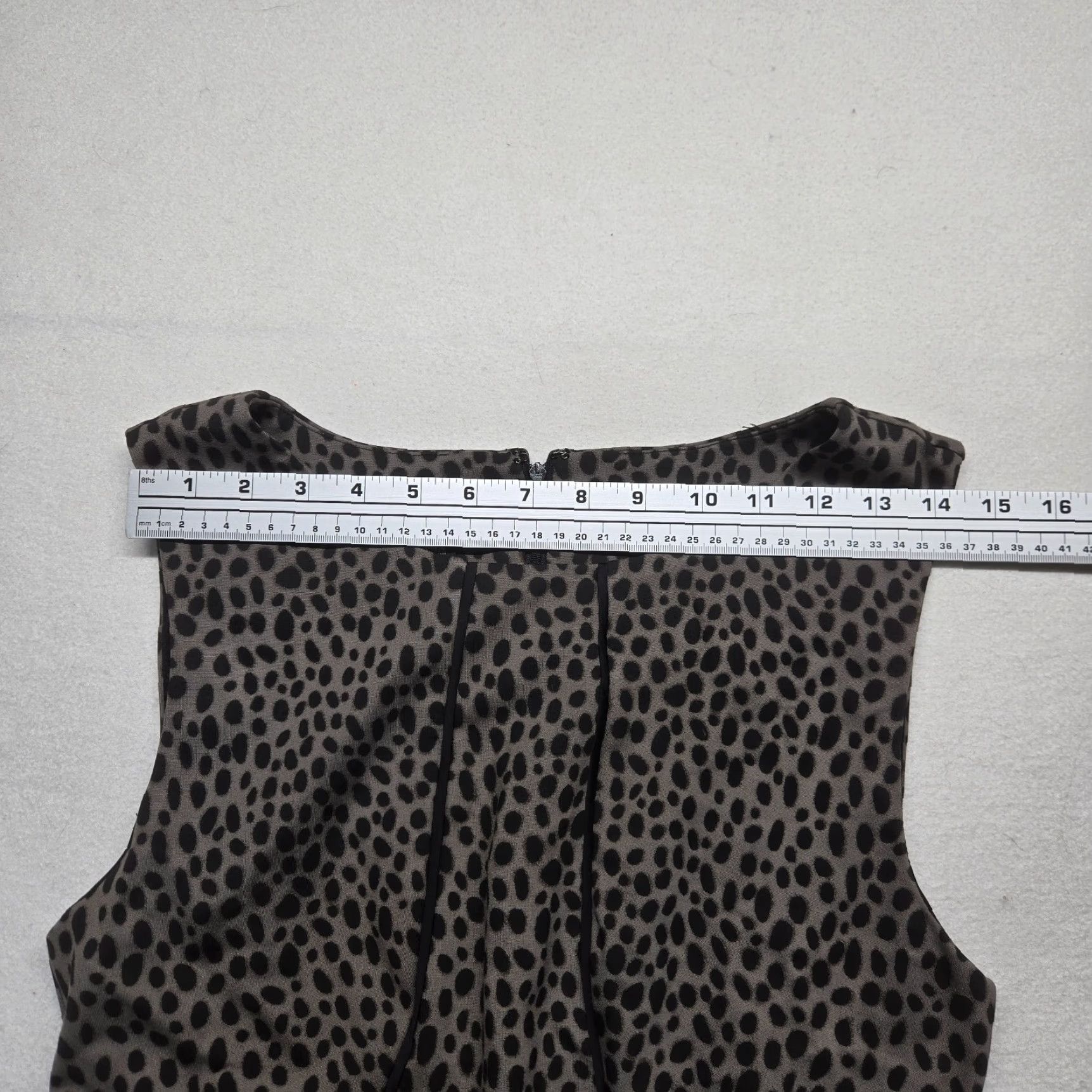 Sears METAPHOR Animal Print Brown Sheath Mini Dress Crew Neck Sleeveless Womens Medium Size M / US 6-8 / IT 42-44 - 4 Thumbnail