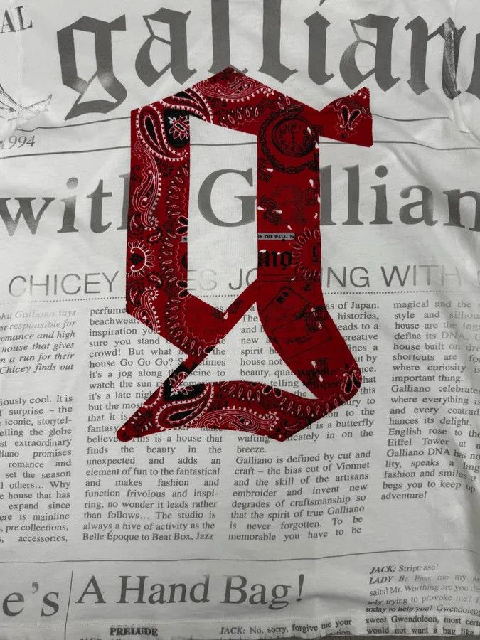 John Galliano SS2012 John Galliano White Newspaper G Print T-Shirt Size US M / EU 48-50 / 2 - 7 Thumbnail
