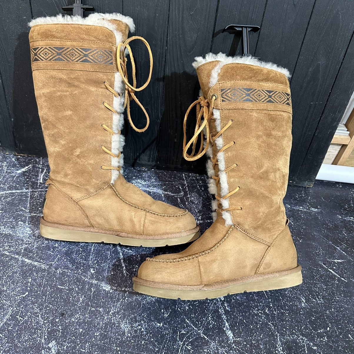 Ugg UGG Australia Women’s Winter Boots sz 40 EU 9 Us 26 cm Size US 10 / IT 40 - 11 Thumbnail