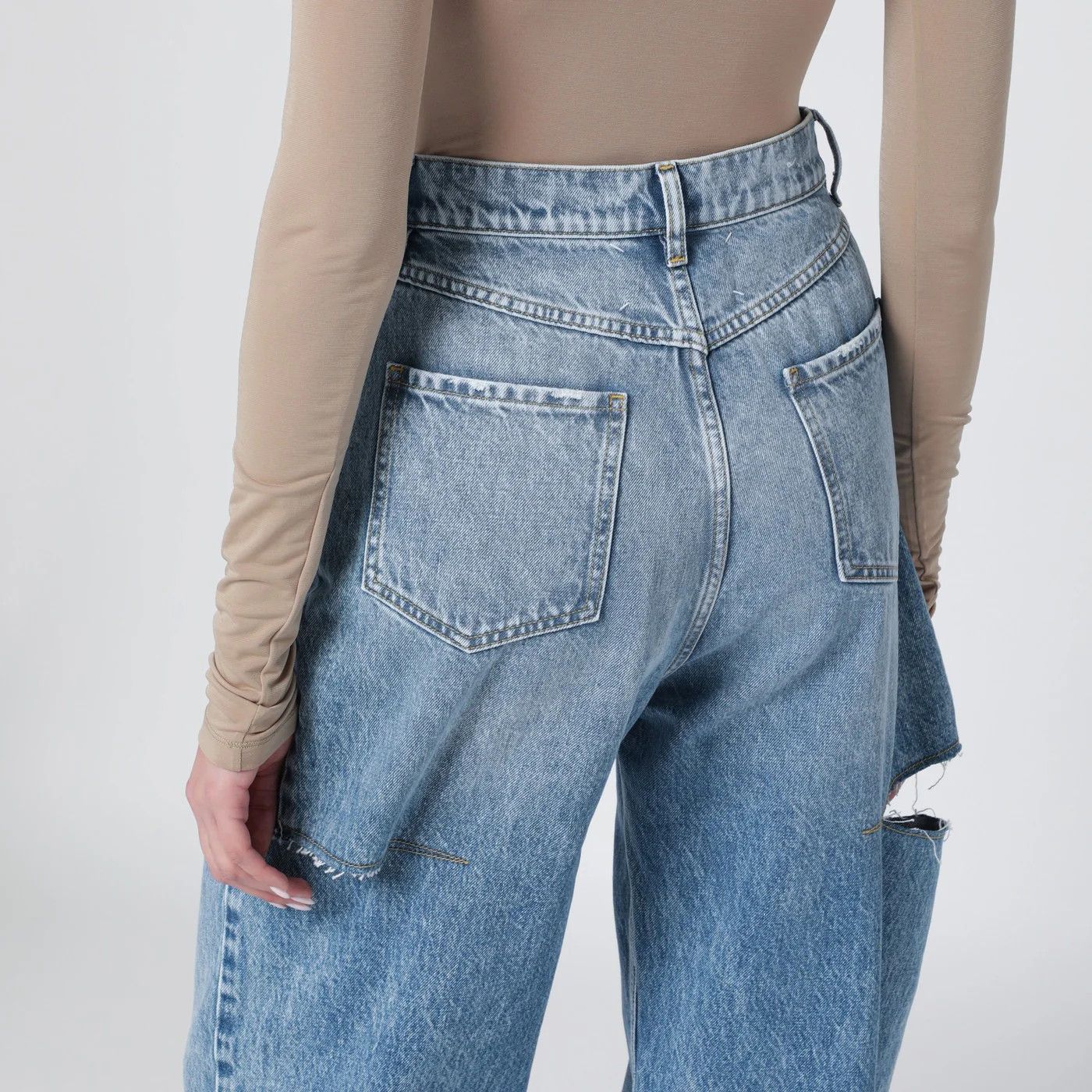 Maison Margiela o1d2blof0426 Jeans with Drawstrings in Light Blue Size 26" / US 2 / IT 38 - 5 Thumbnail