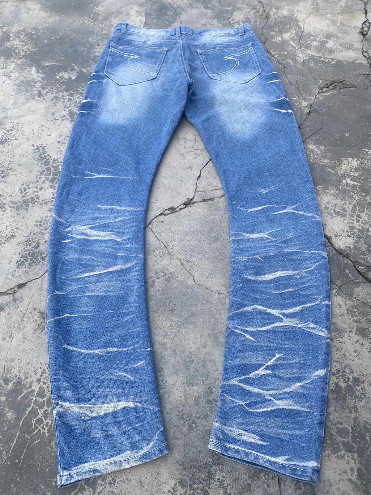 semanticdesign SEMANTIC DESIGN Stacked Curve Jeans Size US 31 - 4 Thumbnail
