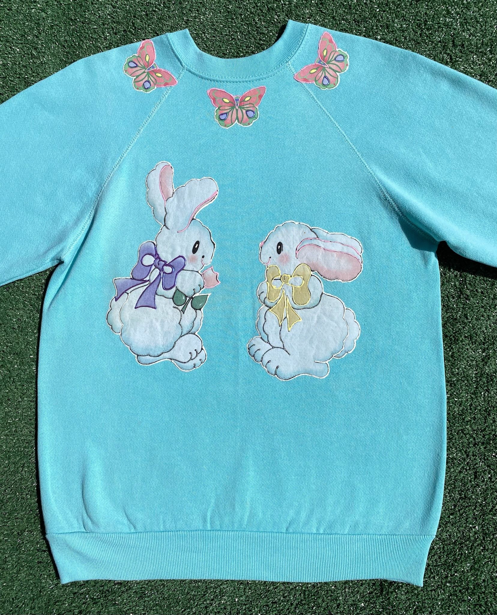 Tultex 80s Easter Bunnies Butterflies Handmade Sweatshirt Medium Size M / US 6-8 / IT 42-44 - 3 Thumbnail