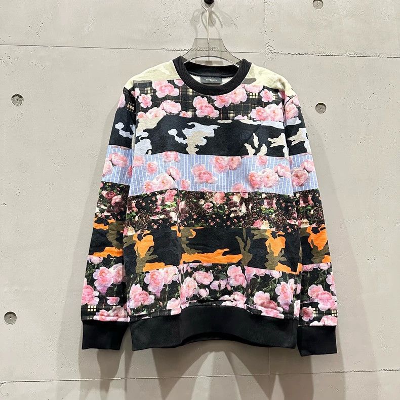 Givenchy Floral Patchwork Sweater M size