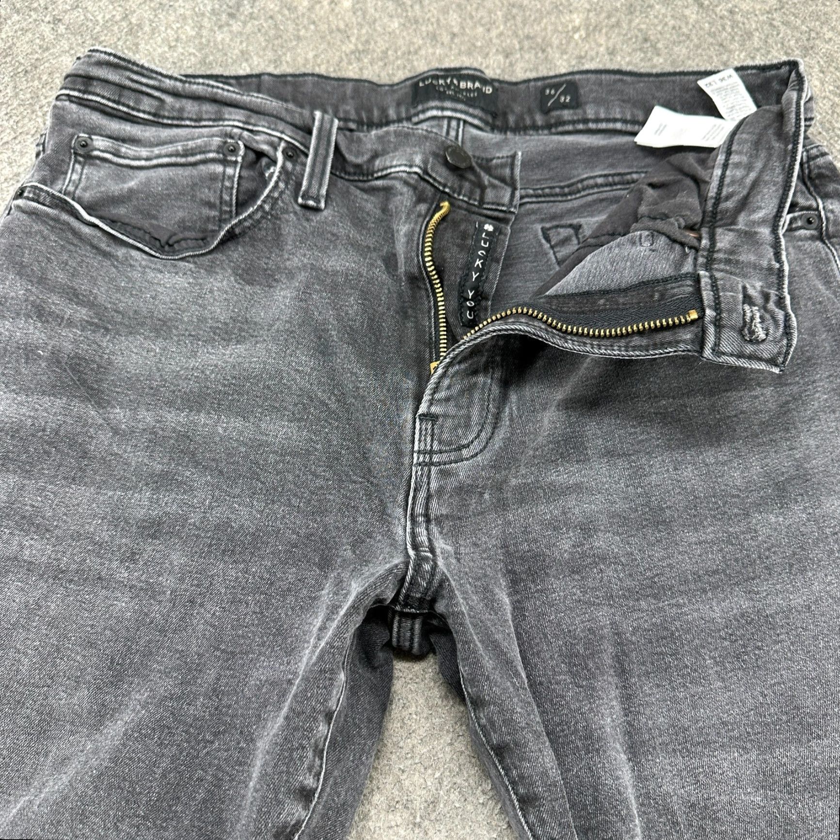 Lucky Brand Lucky Brand 121 Jeans Men 36x32 Black Heritage Slim Straight Denim 5-Pocket Slim Fit Medium Wash Regular Size Black Mens Hands: Button Closure? Size US 36 / EU 52 - 2 Thumbnail