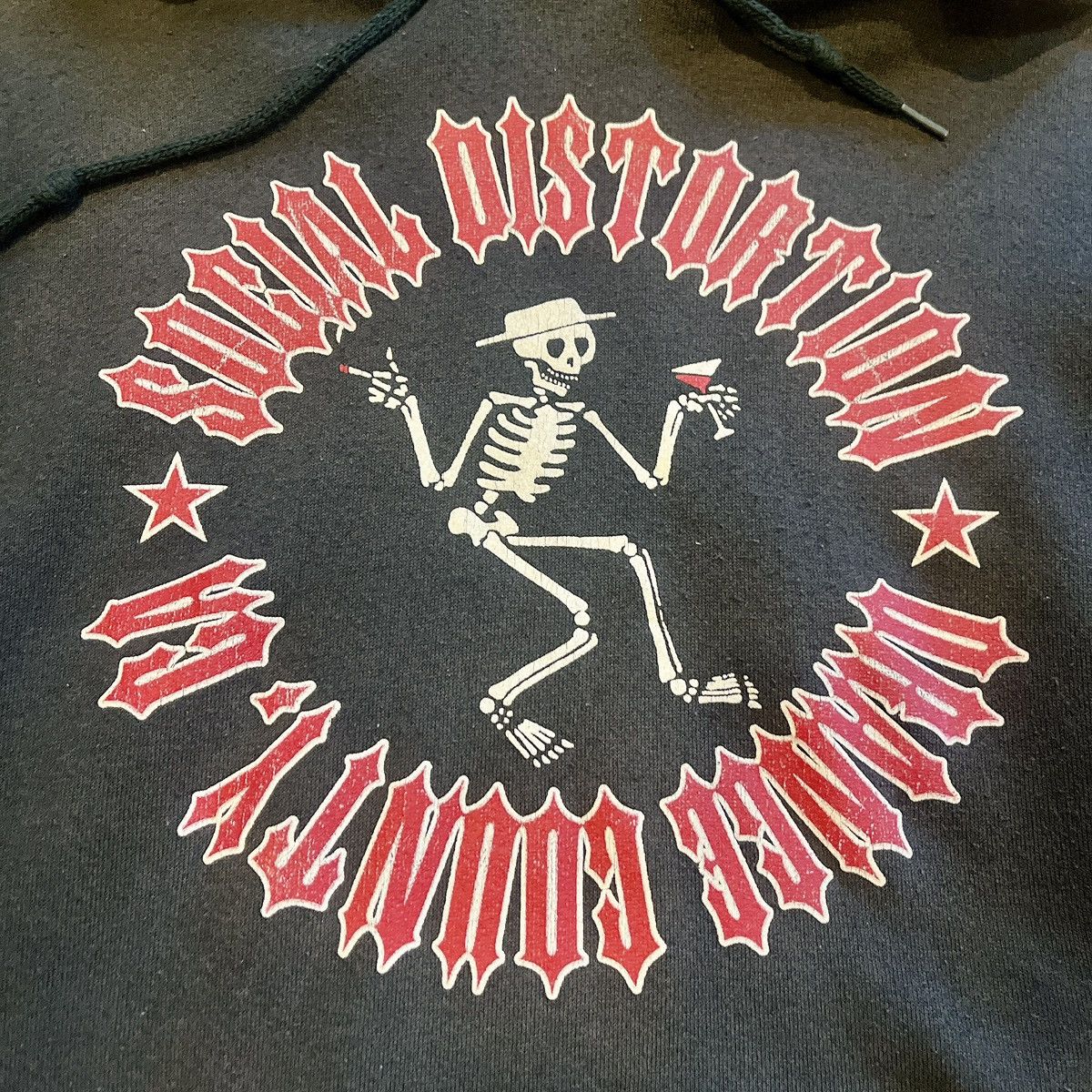 Band Tees × Vintage VTG90’s Hoodie Social Distortion ⭐️Orange County CA⭐️ Size US M / EU 48-50 / 2 - 4 Thumbnail