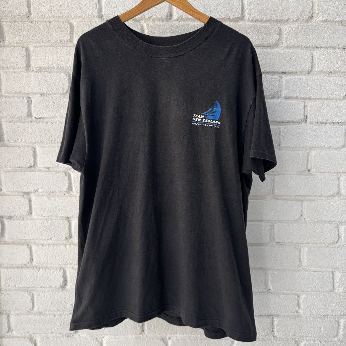 Vintage 95’s America’s Cup New Zealand Team Tee Size US XL / EU 56 / 4 - 2 Thumbnail